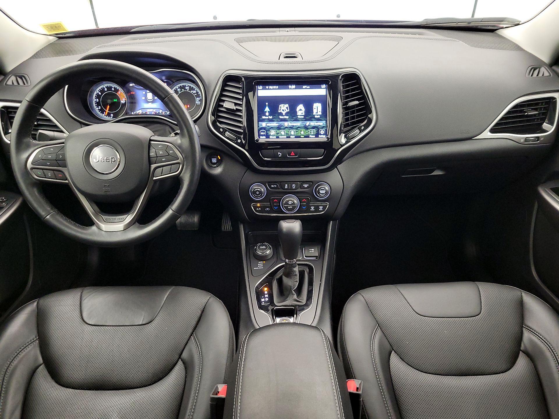 Thumbnail: 2020 Jeep Cherokee - 9