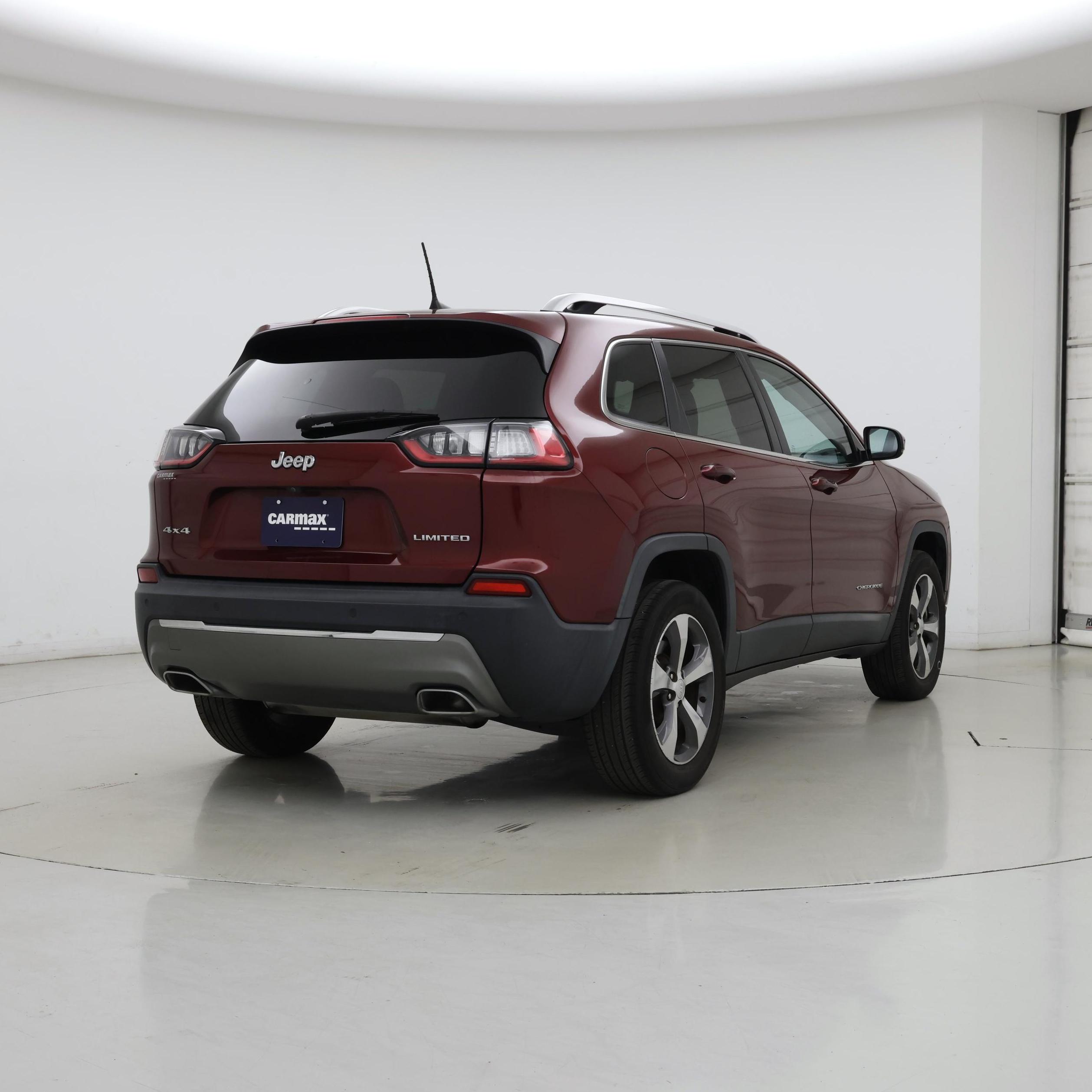Thumbnail: 2020 Jeep Cherokee - 8