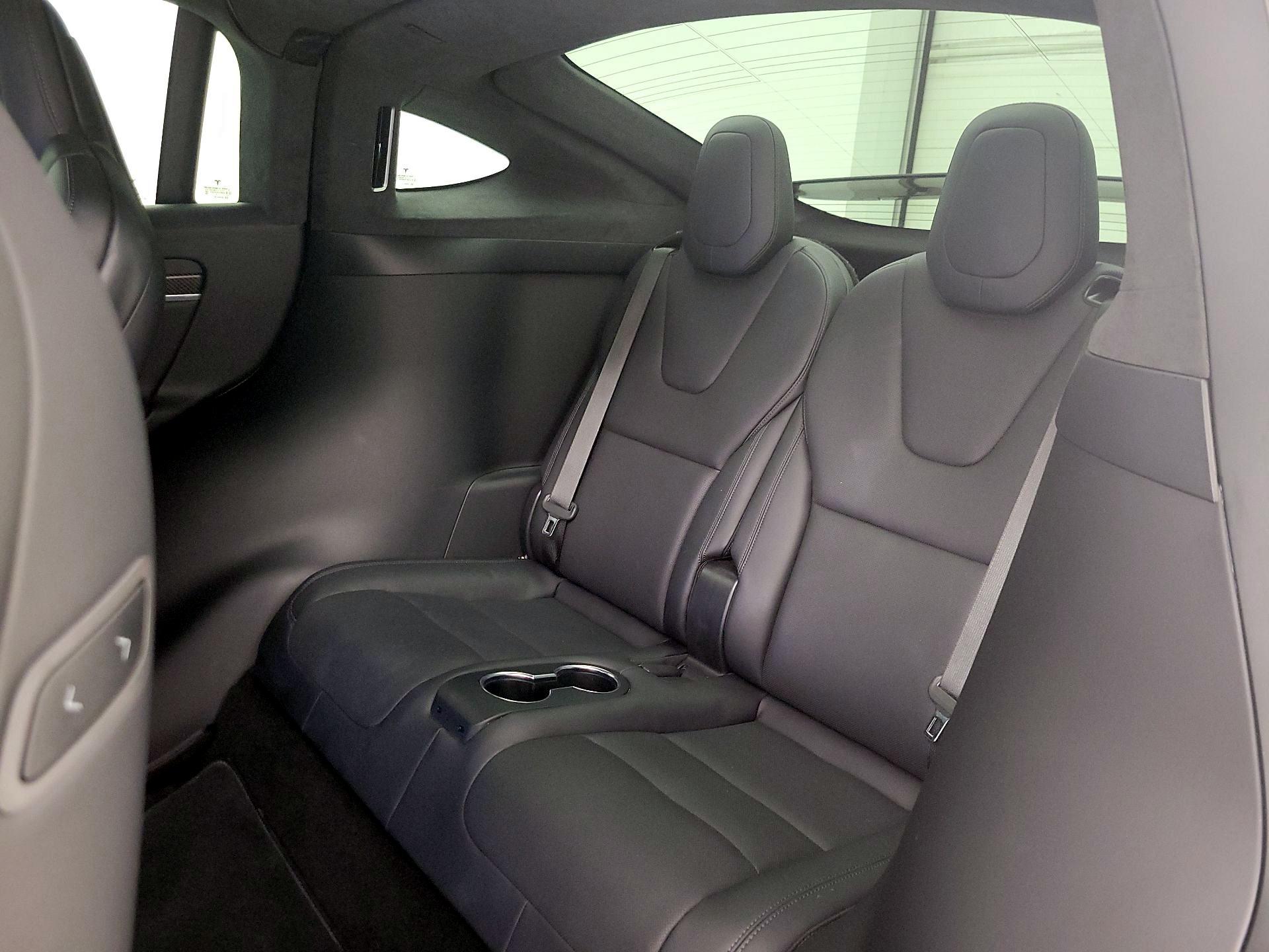 Thumbnail: 2022 Tesla Model X - 20