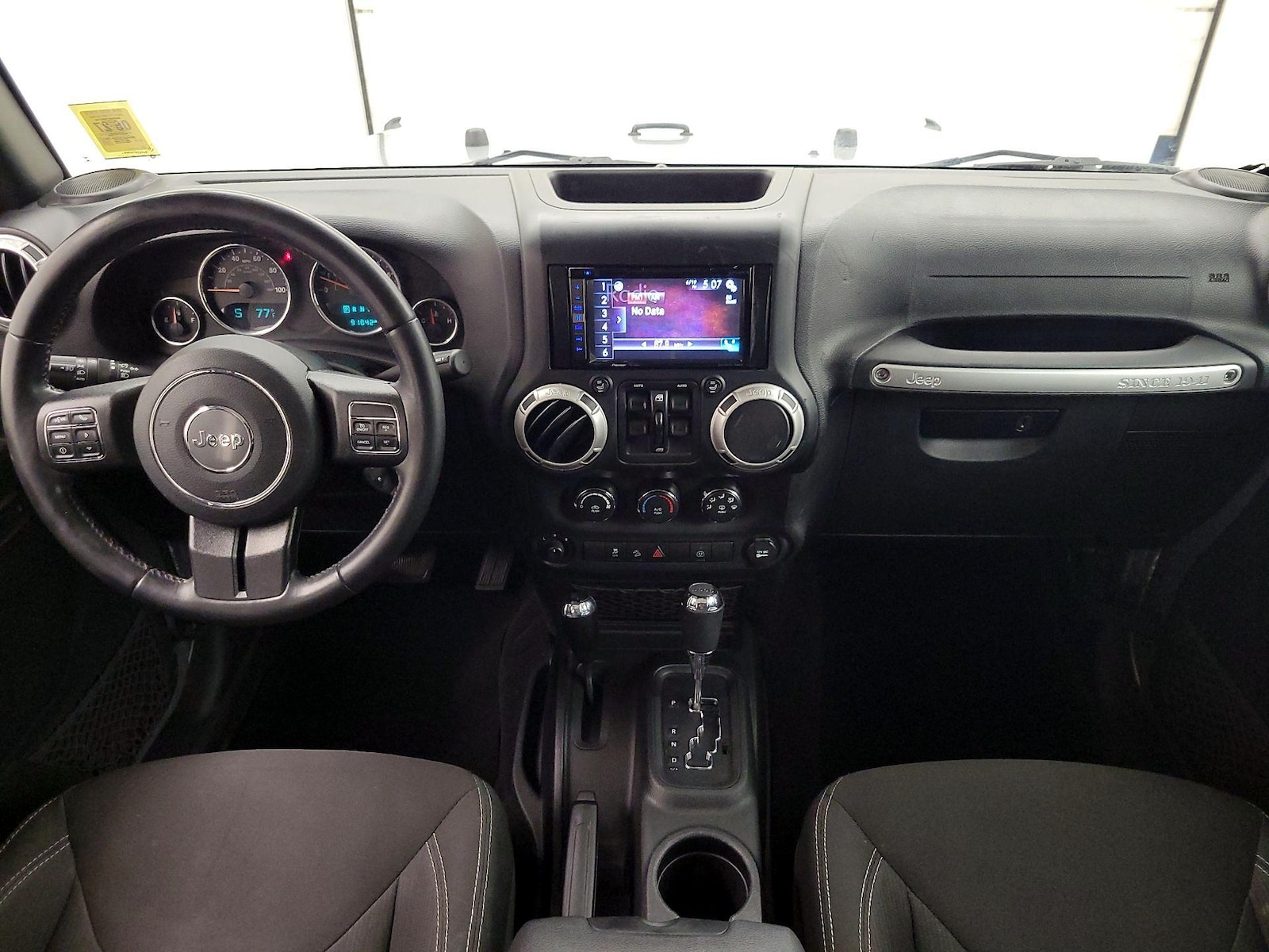 2018 Jeep Wrangler JK Unlimited Sahara - Photo 10