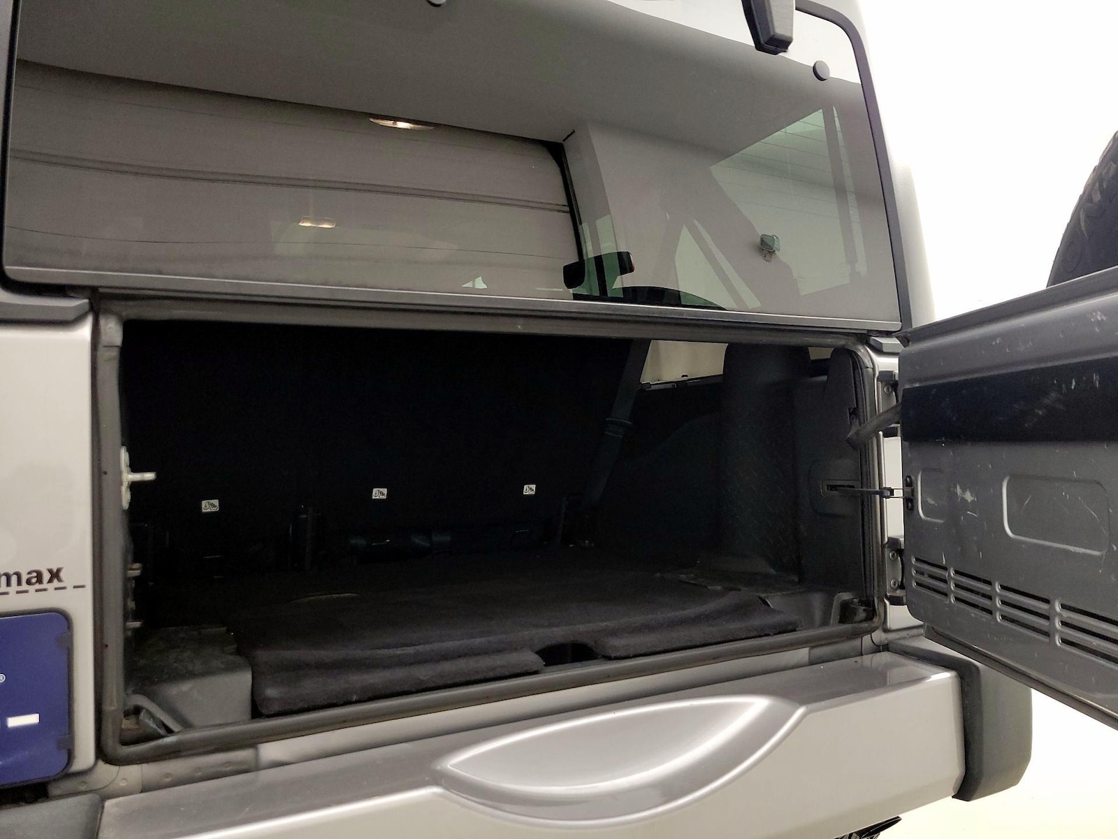2018 Jeep Wrangler JK Unlimited Sahara - Photo 19