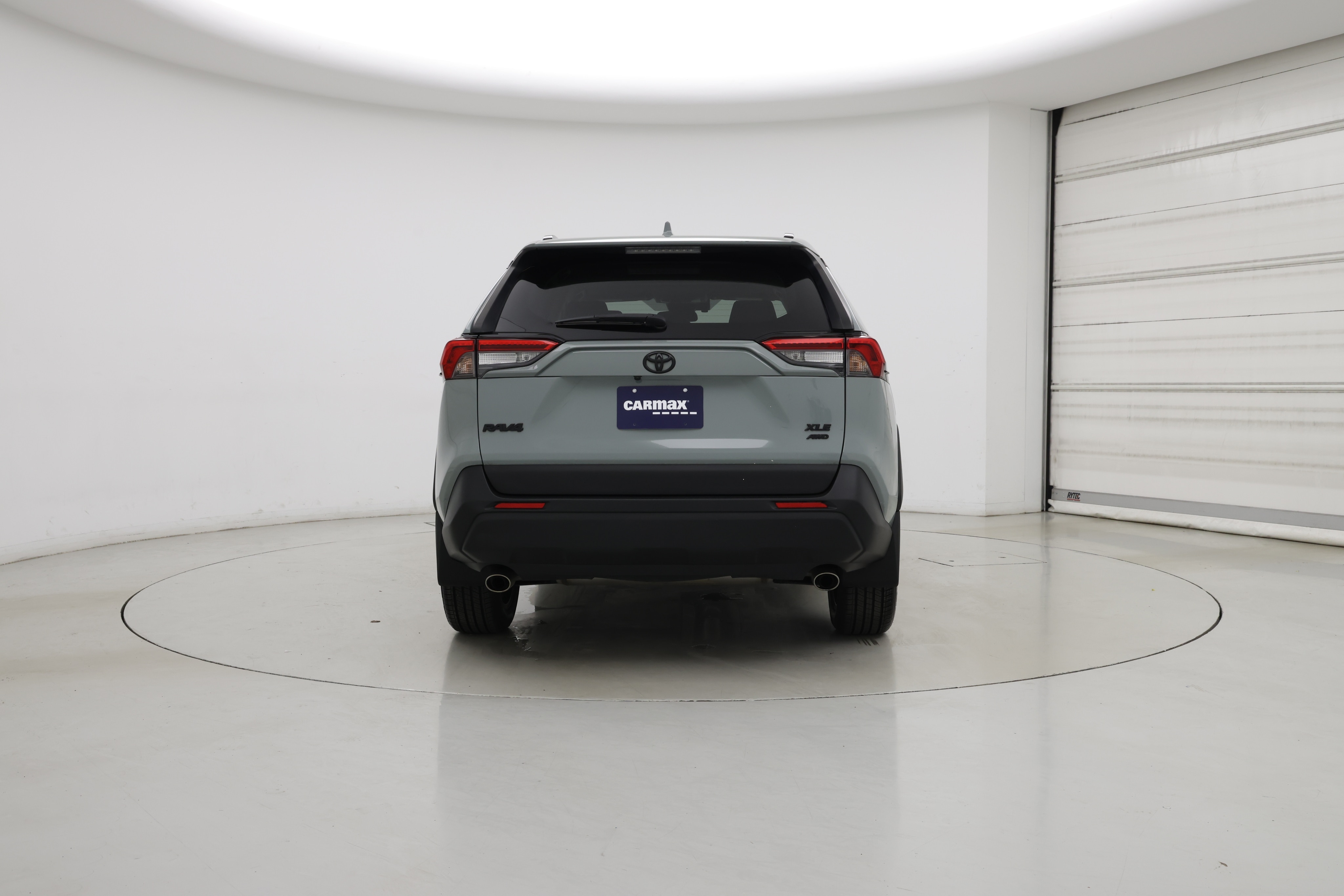 Thumbnail: 2019 Toyota RAV4 - 9