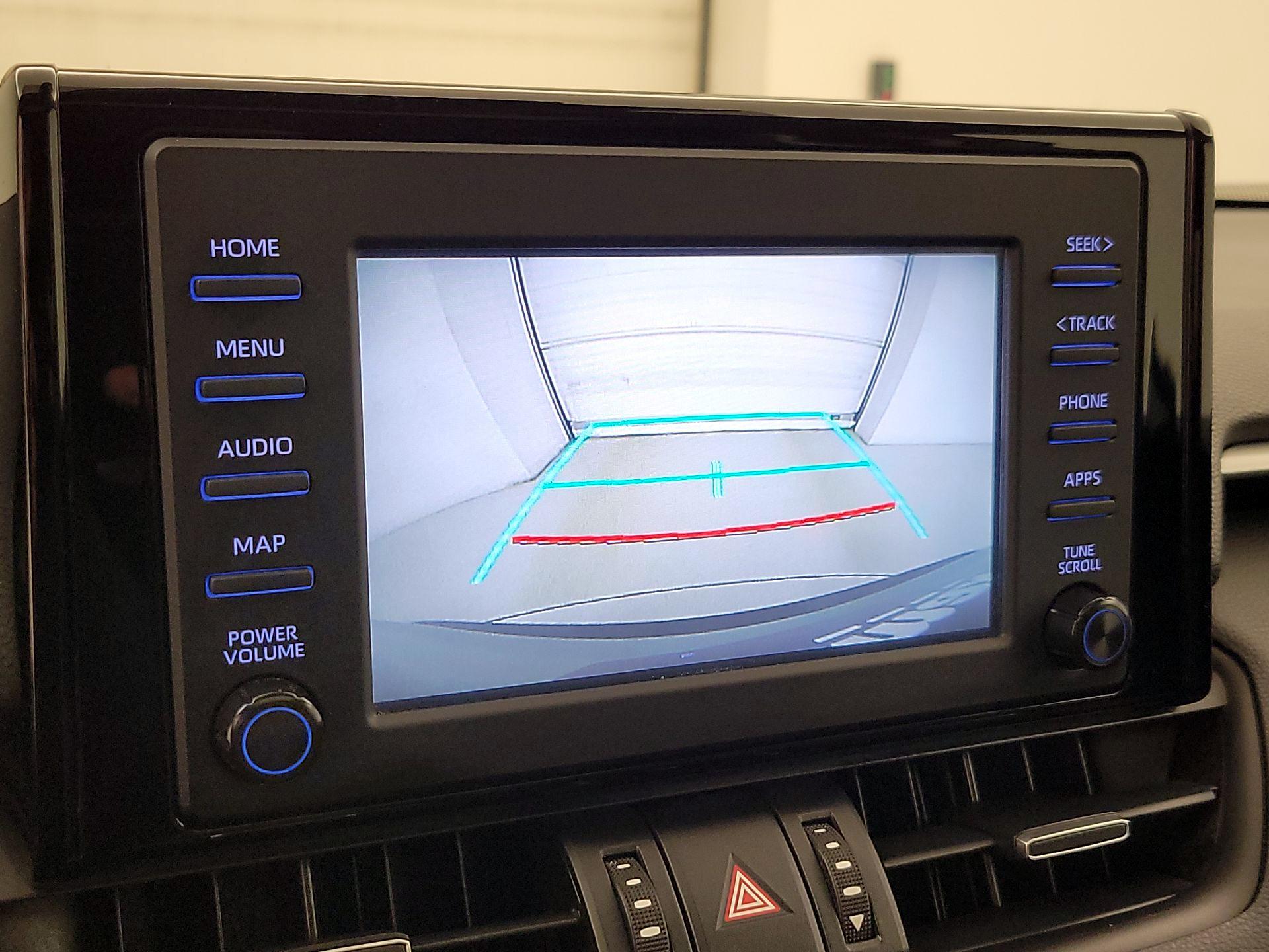 Thumbnail: 2019 Toyota RAV4 - 14