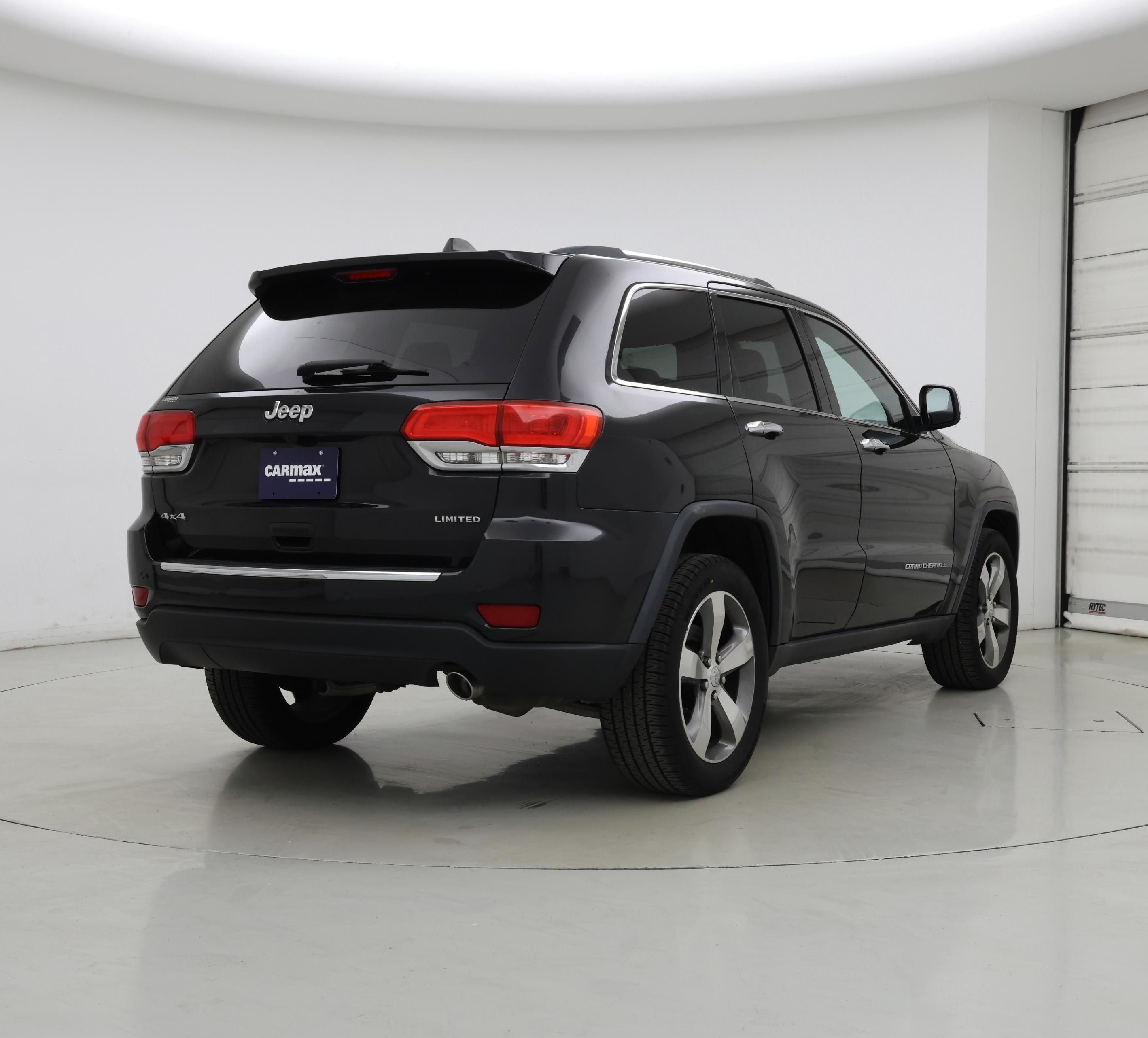 Thumbnail: 2015 Jeep Grand Cherokee - 8
