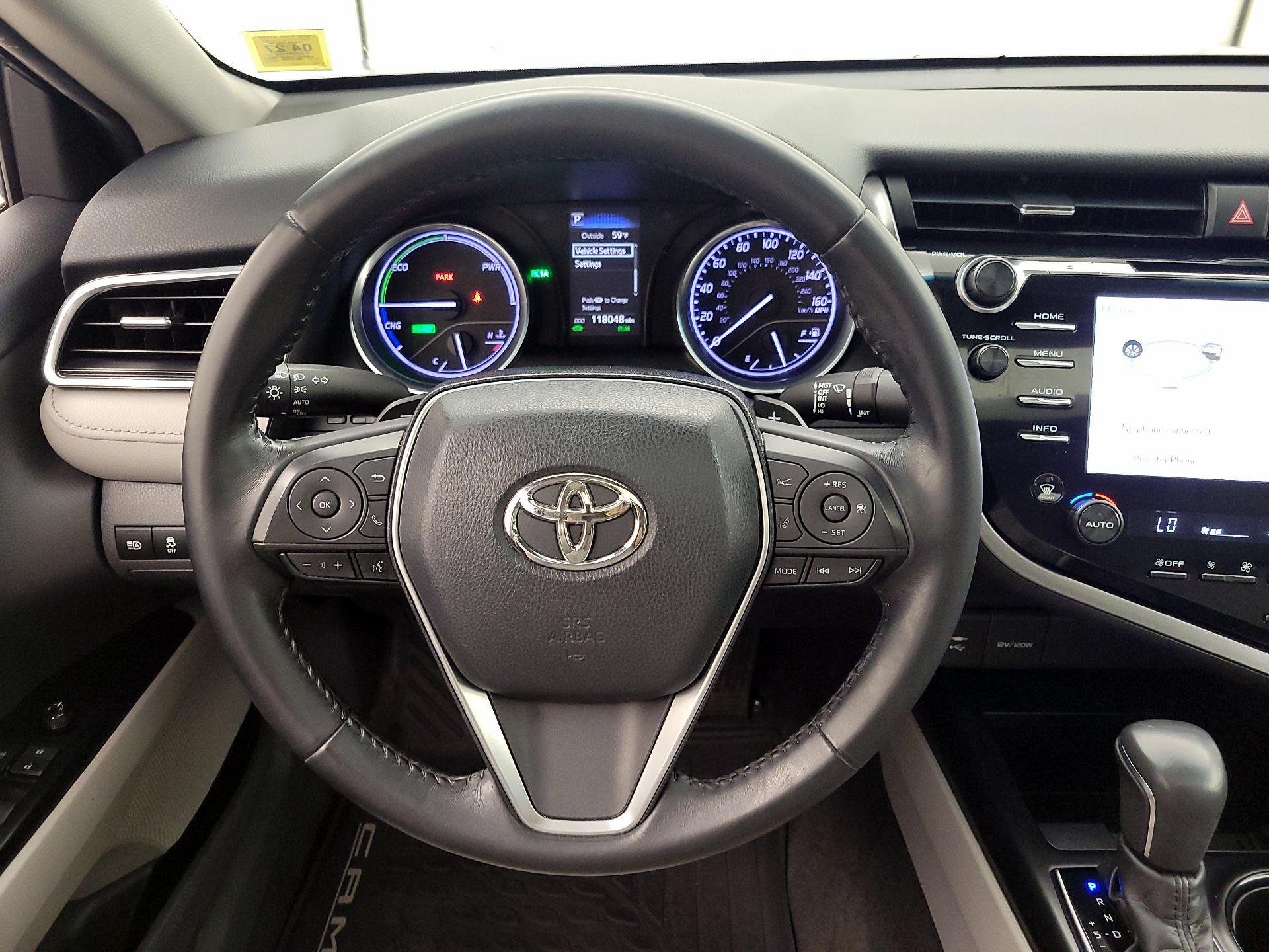 Thumbnail: 2018 Toyota Camry - 10
