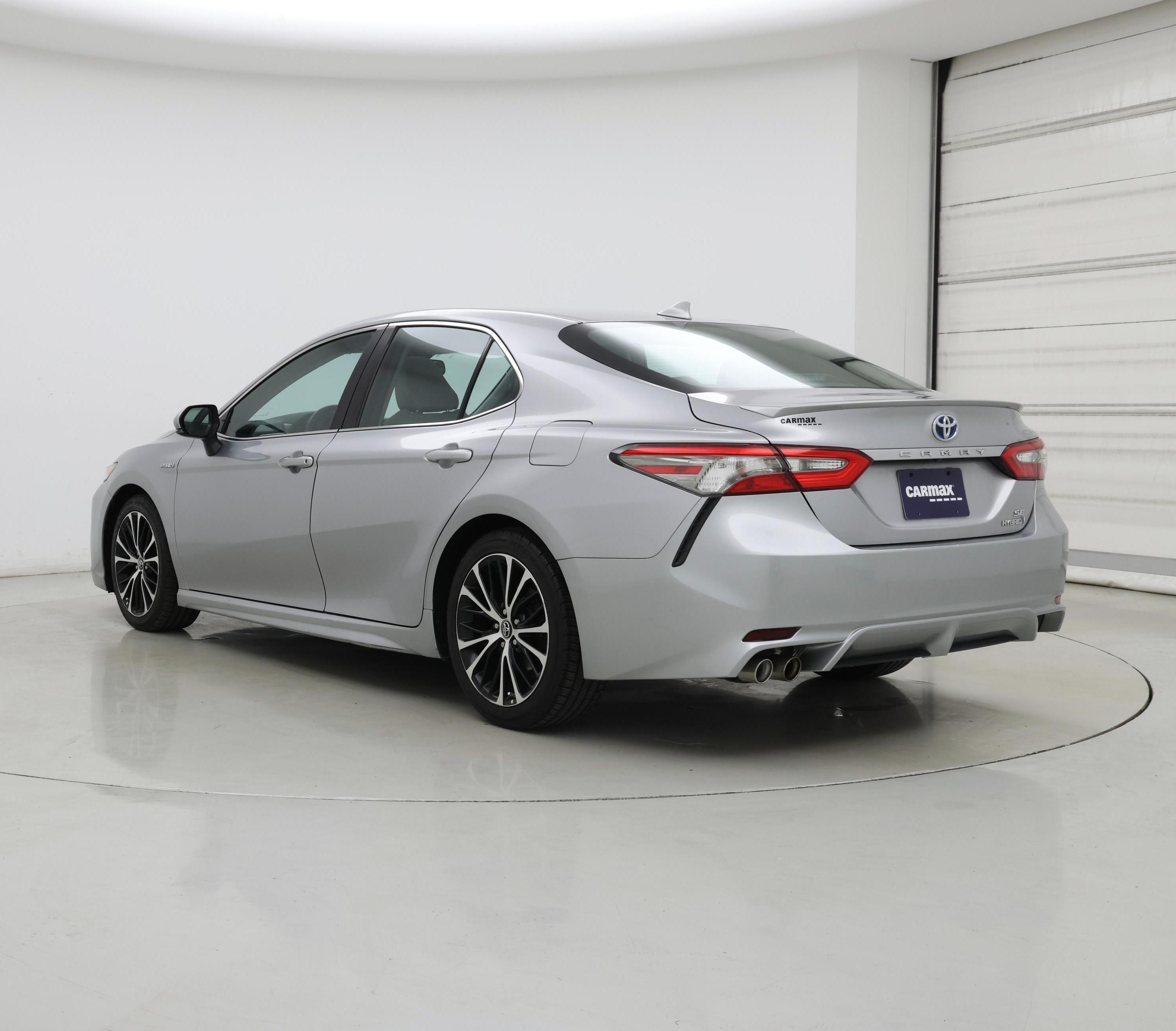 Thumbnail: 2018 Toyota Camry - 2