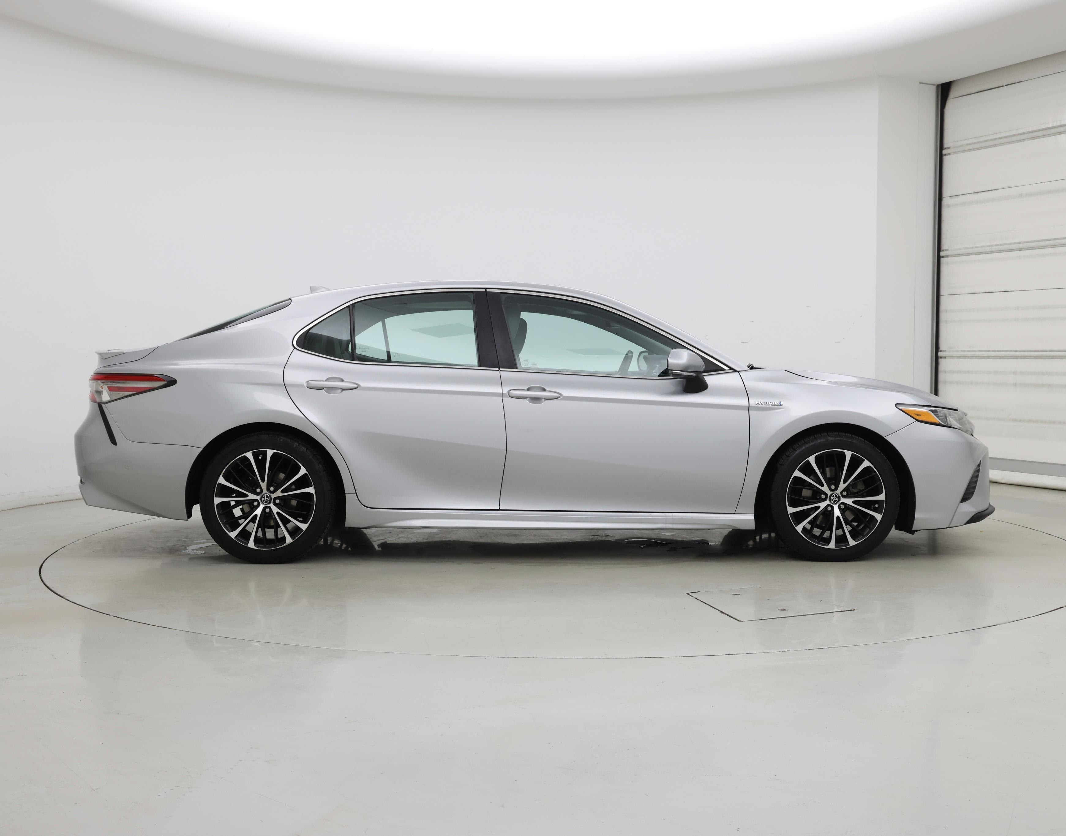 Thumbnail: 2018 Toyota Camry - 7