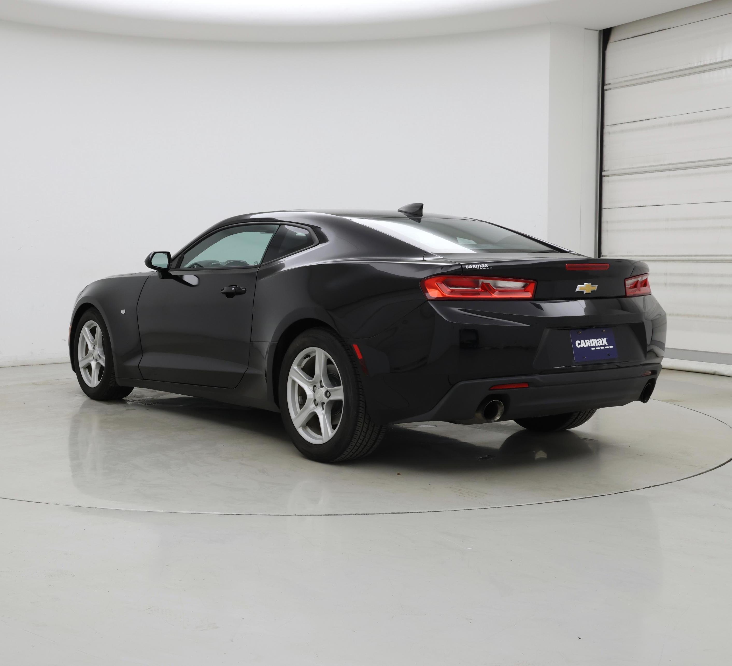 Thumbnail: 2017 Chevrolet Camaro - 2