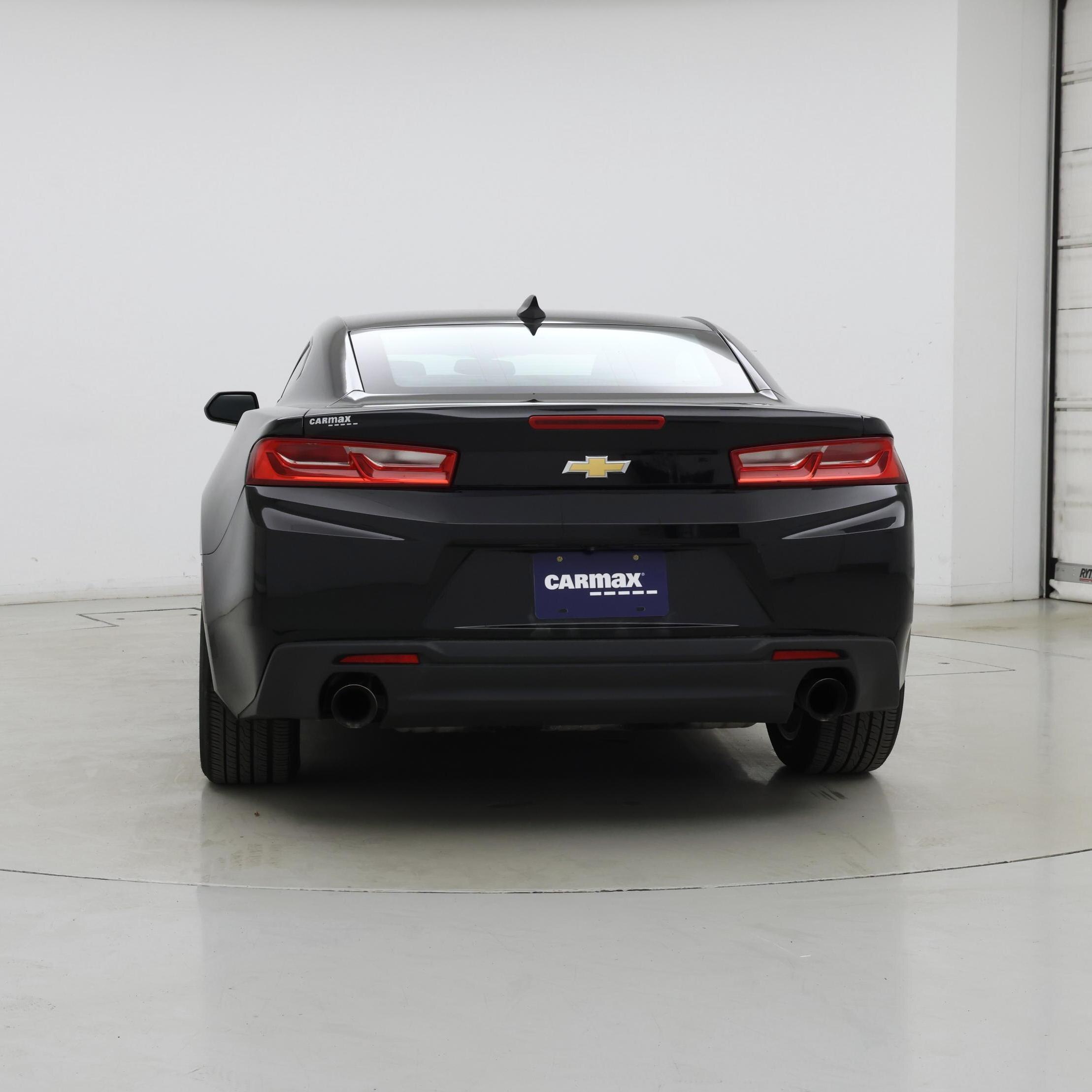 Thumbnail: 2017 Chevrolet Camaro - 6