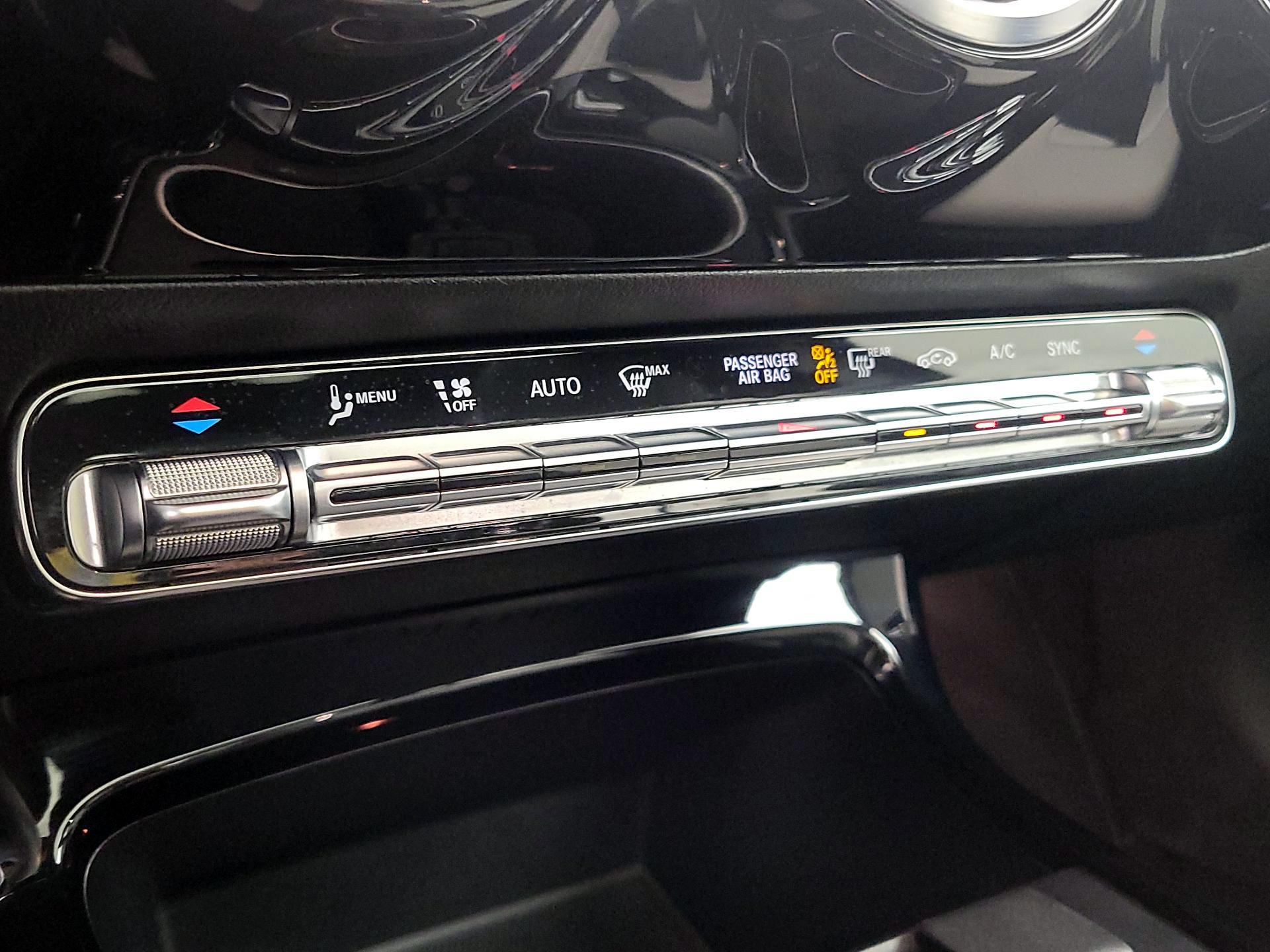 Thumbnail: 2021 Mercedes-Benz A-Class - 16