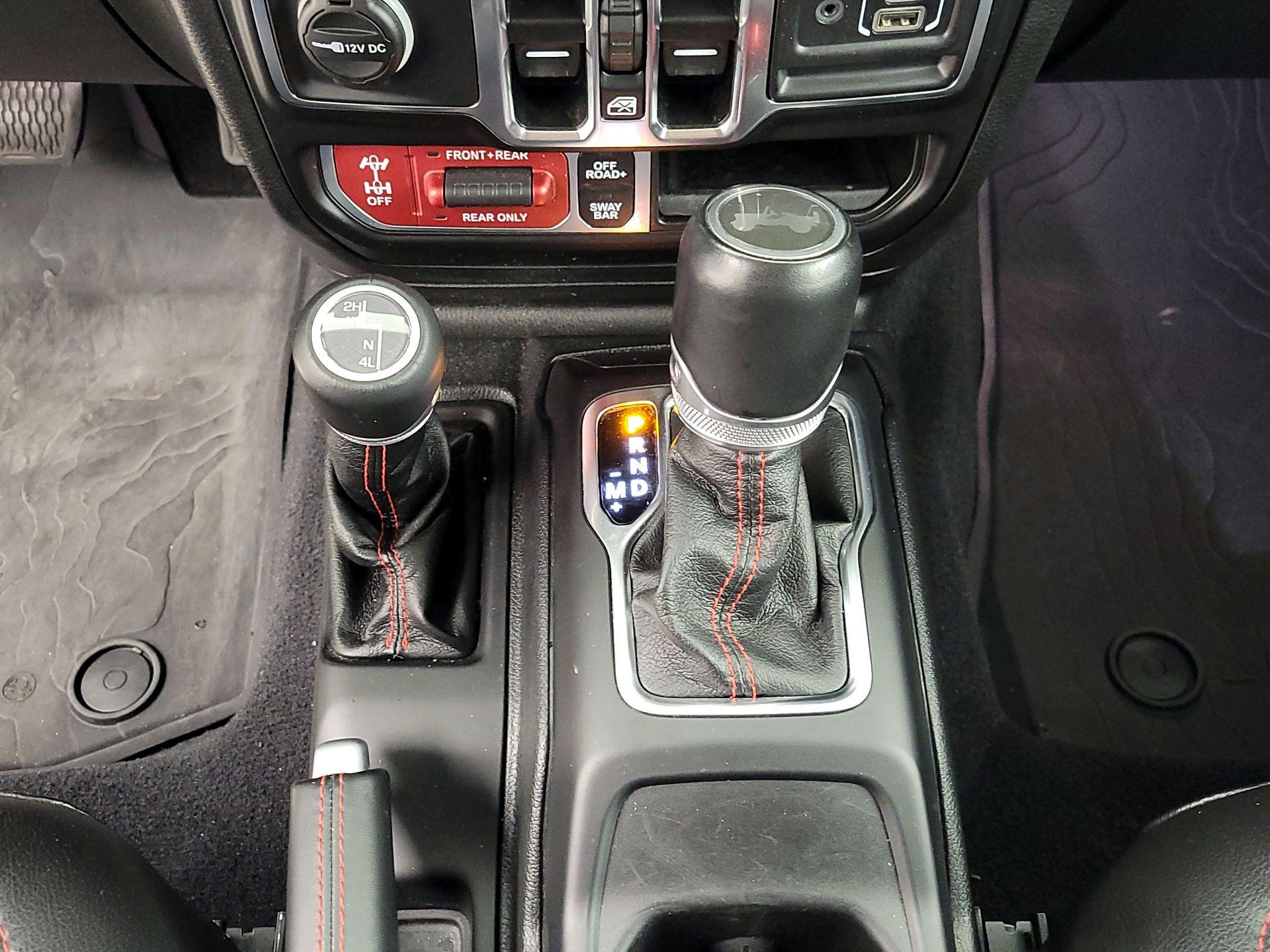Thumbnail: 2021 Jeep Wrangler - 17