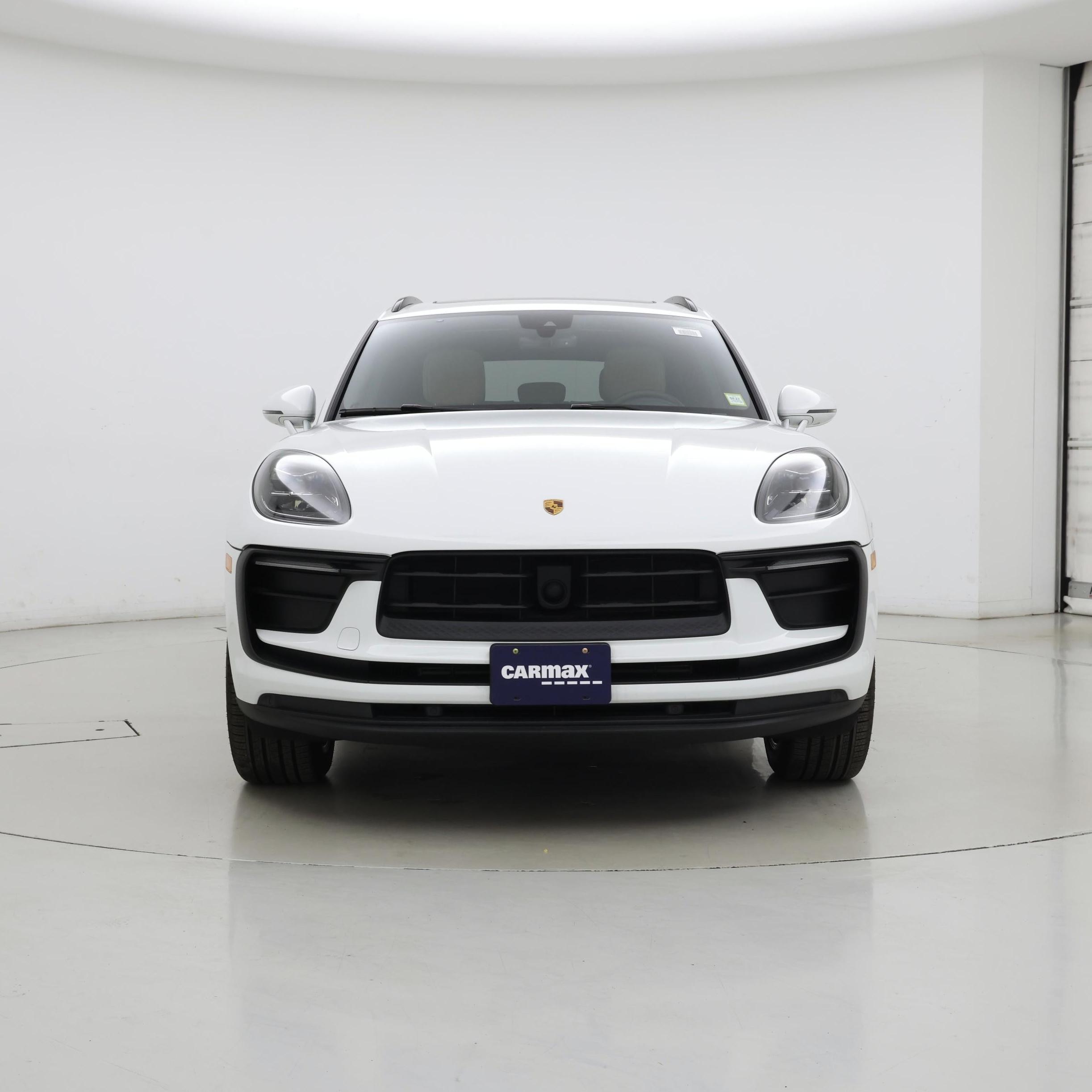 Thumbnail: 2025 Porsche Macan - 5