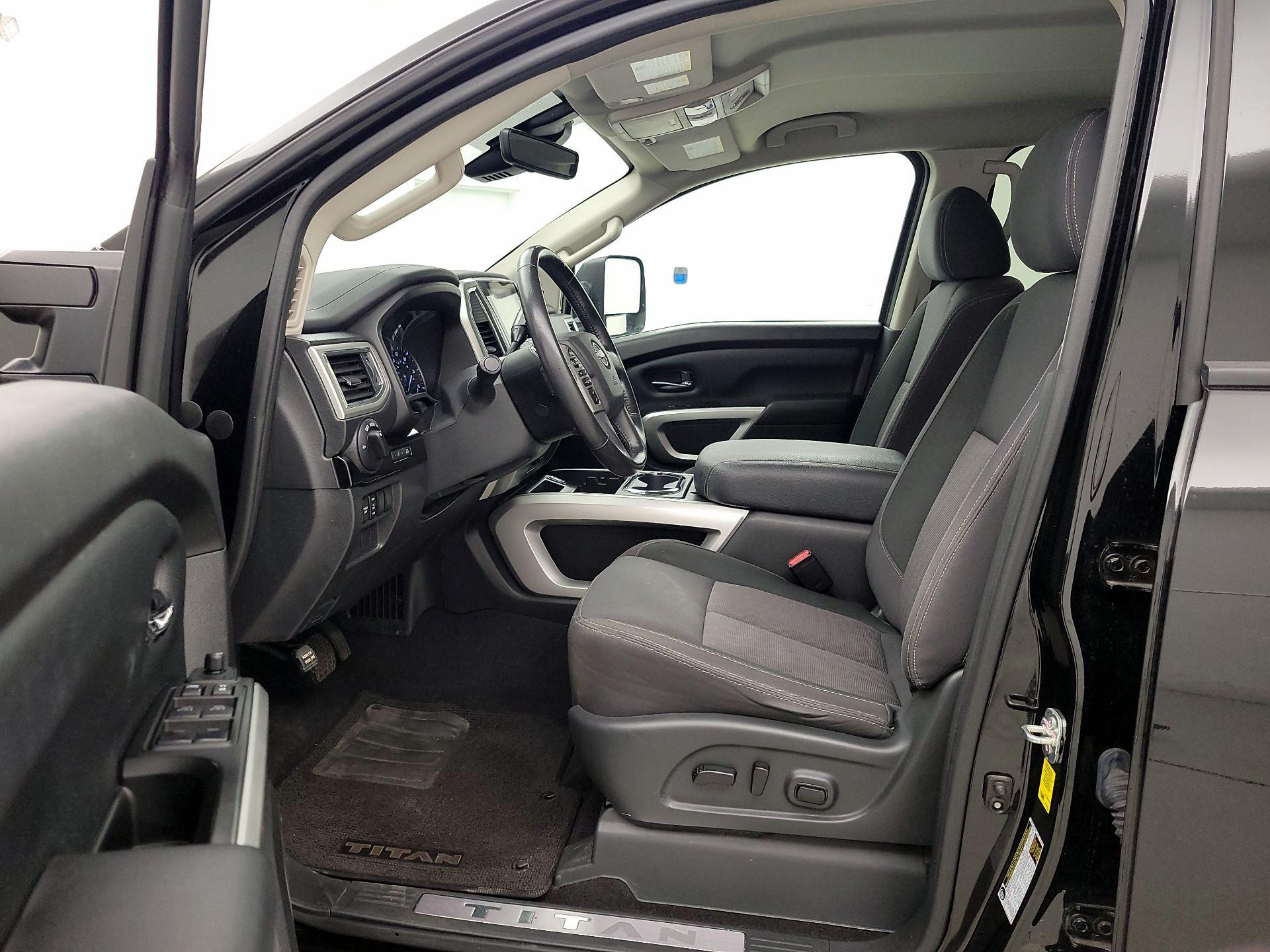 Thumbnail: 2024 Nissan Titan - 11