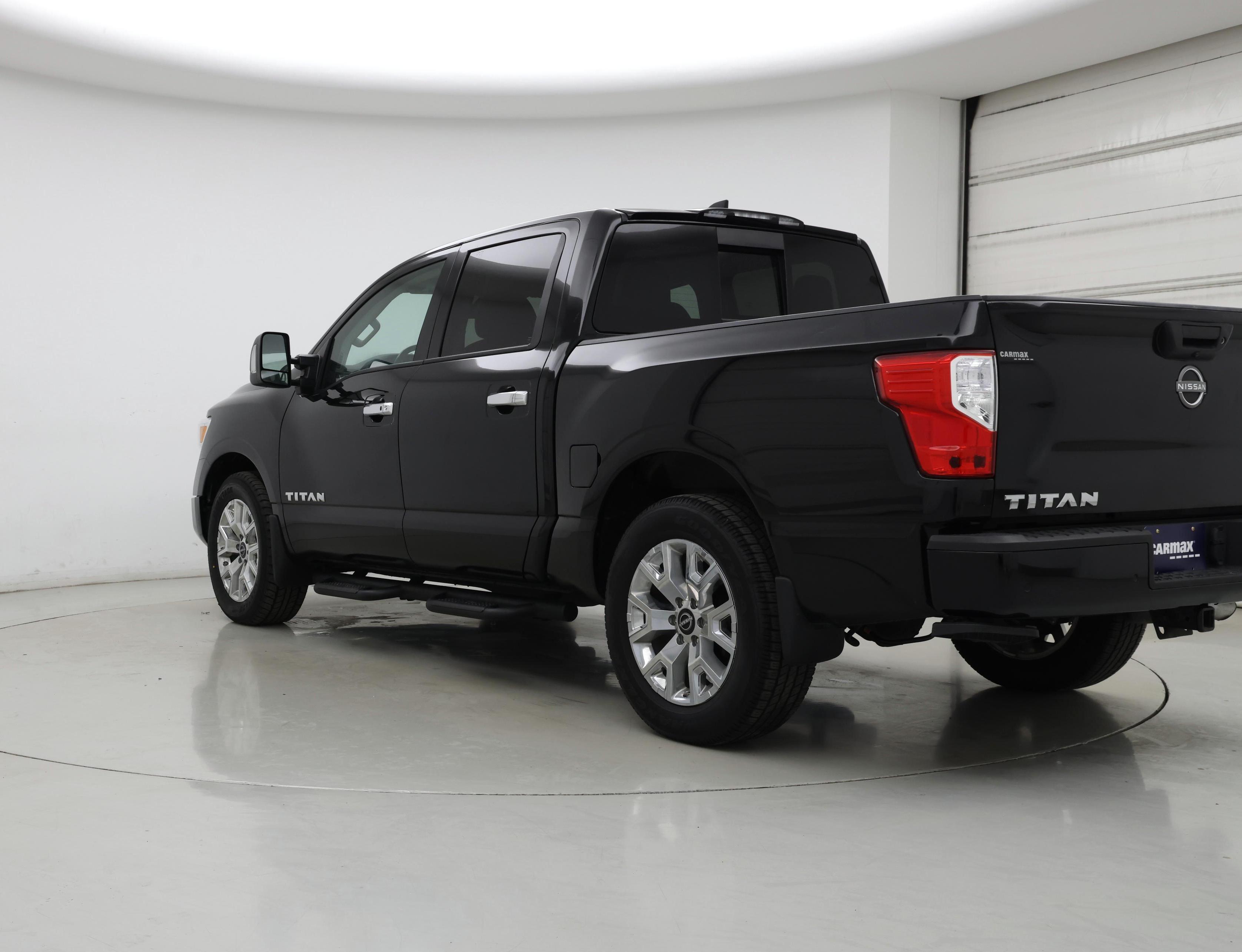 Thumbnail: 2024 Nissan Titan - 2