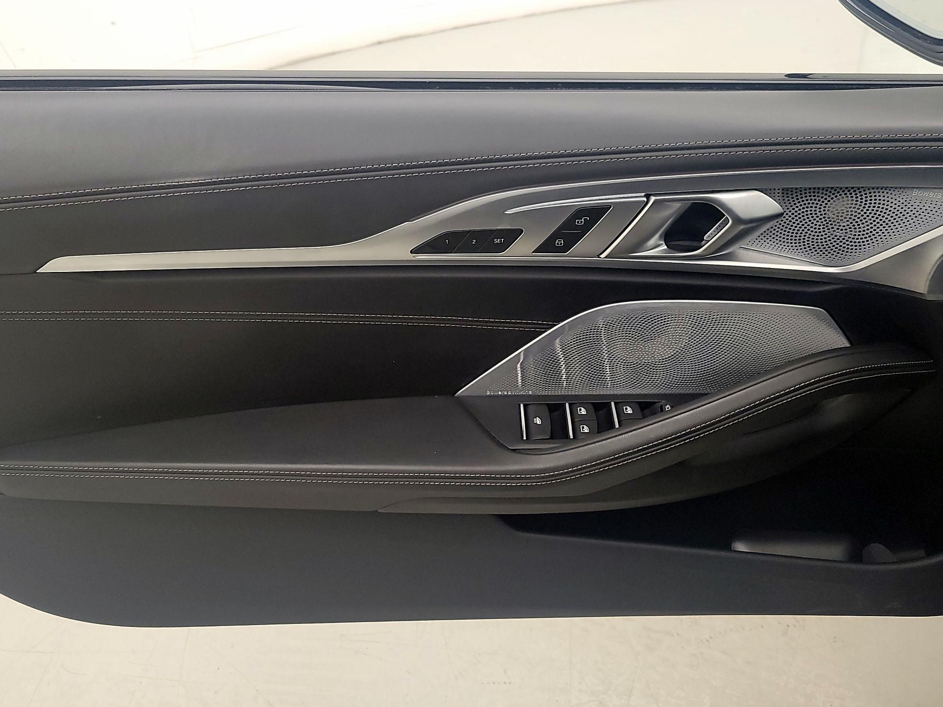 Thumbnail: 2019 BMW 8 Series - 12