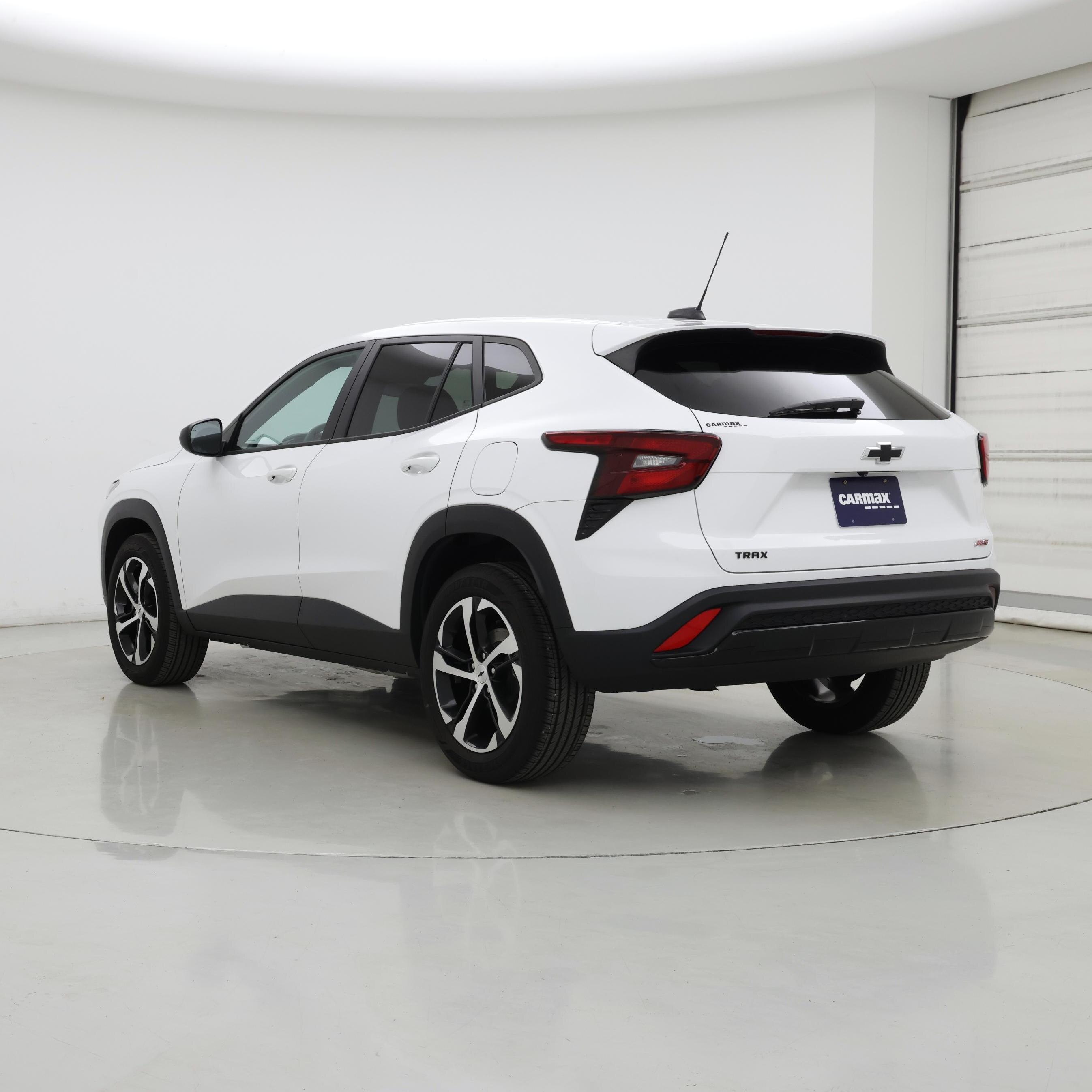 Thumbnail: 2024 Chevrolet Trax - 2
