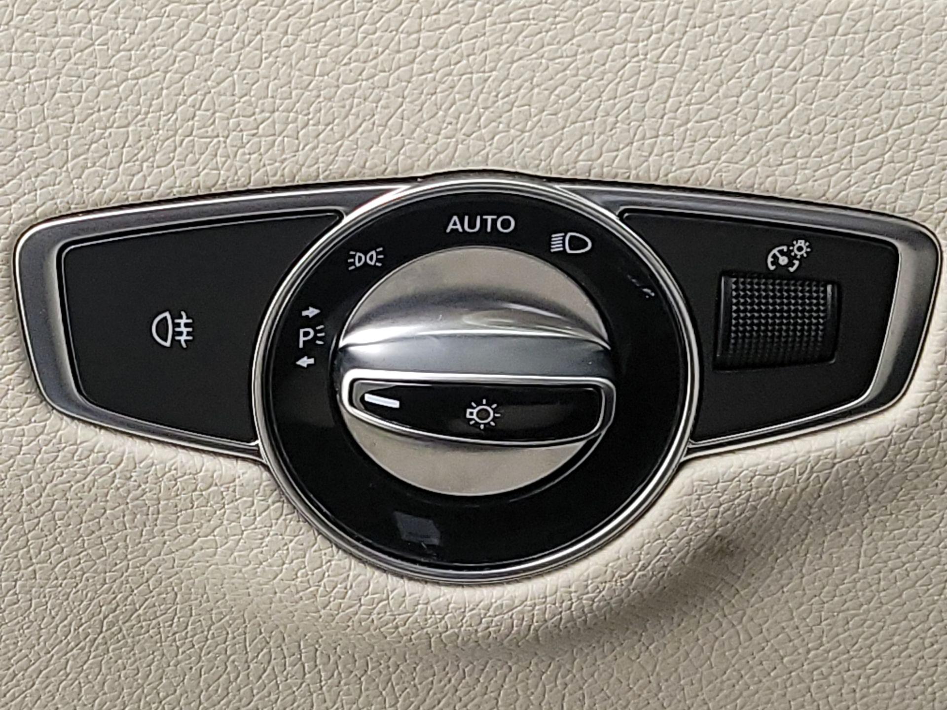 Thumbnail: 2021 Mercedes-Benz CLS - 13