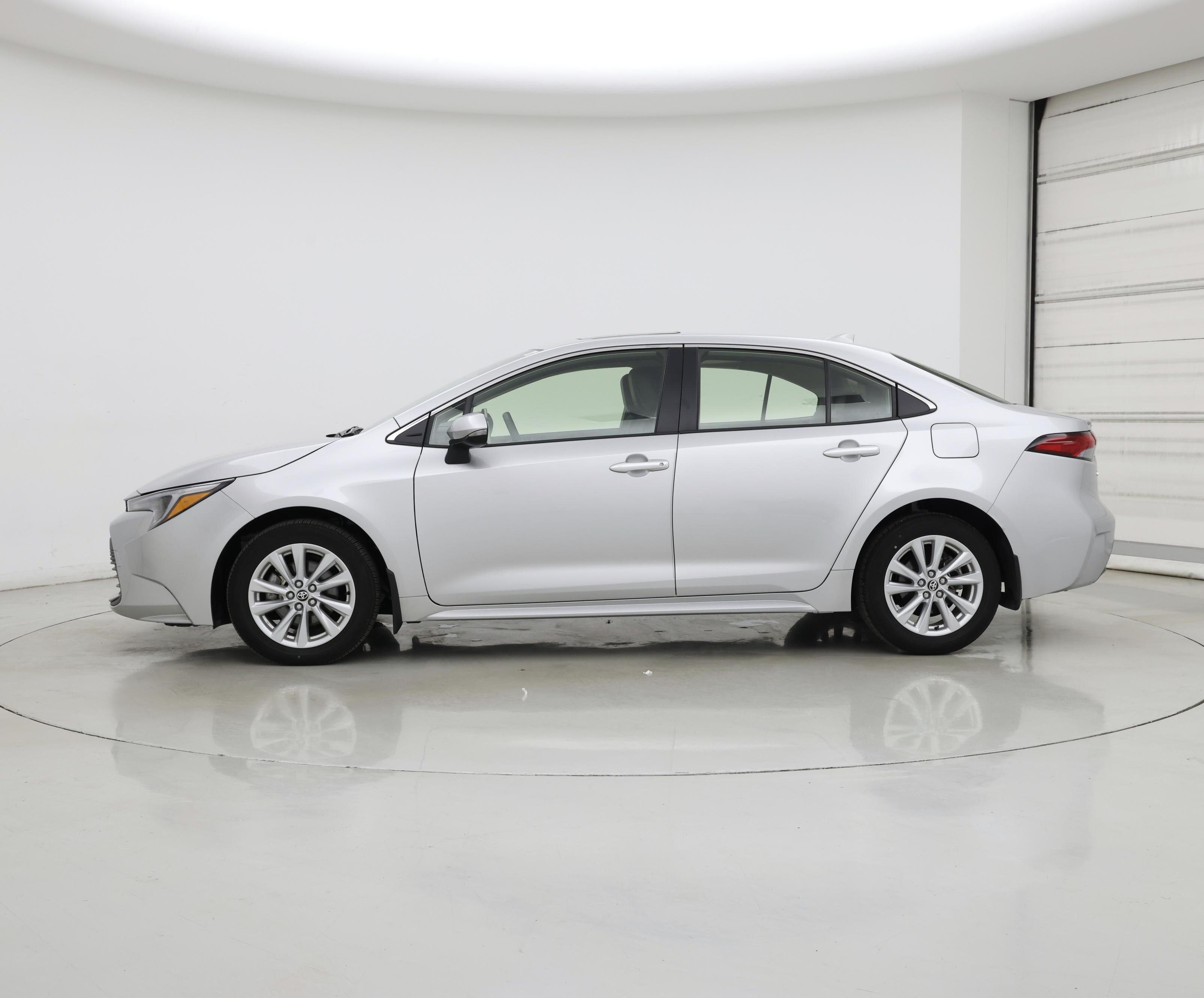 Thumbnail: 2026 Toyota Corolla - 3