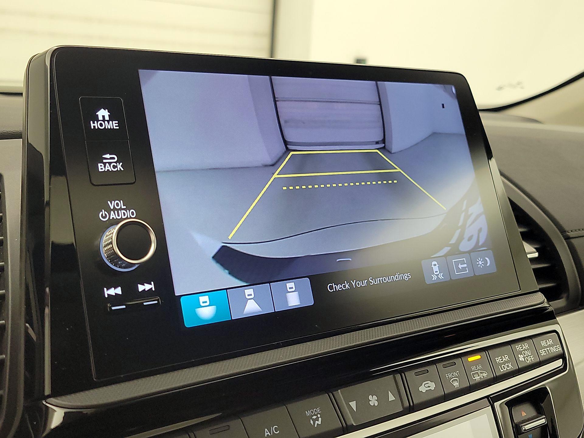 Thumbnail: 2025 Honda Odyssey - 15