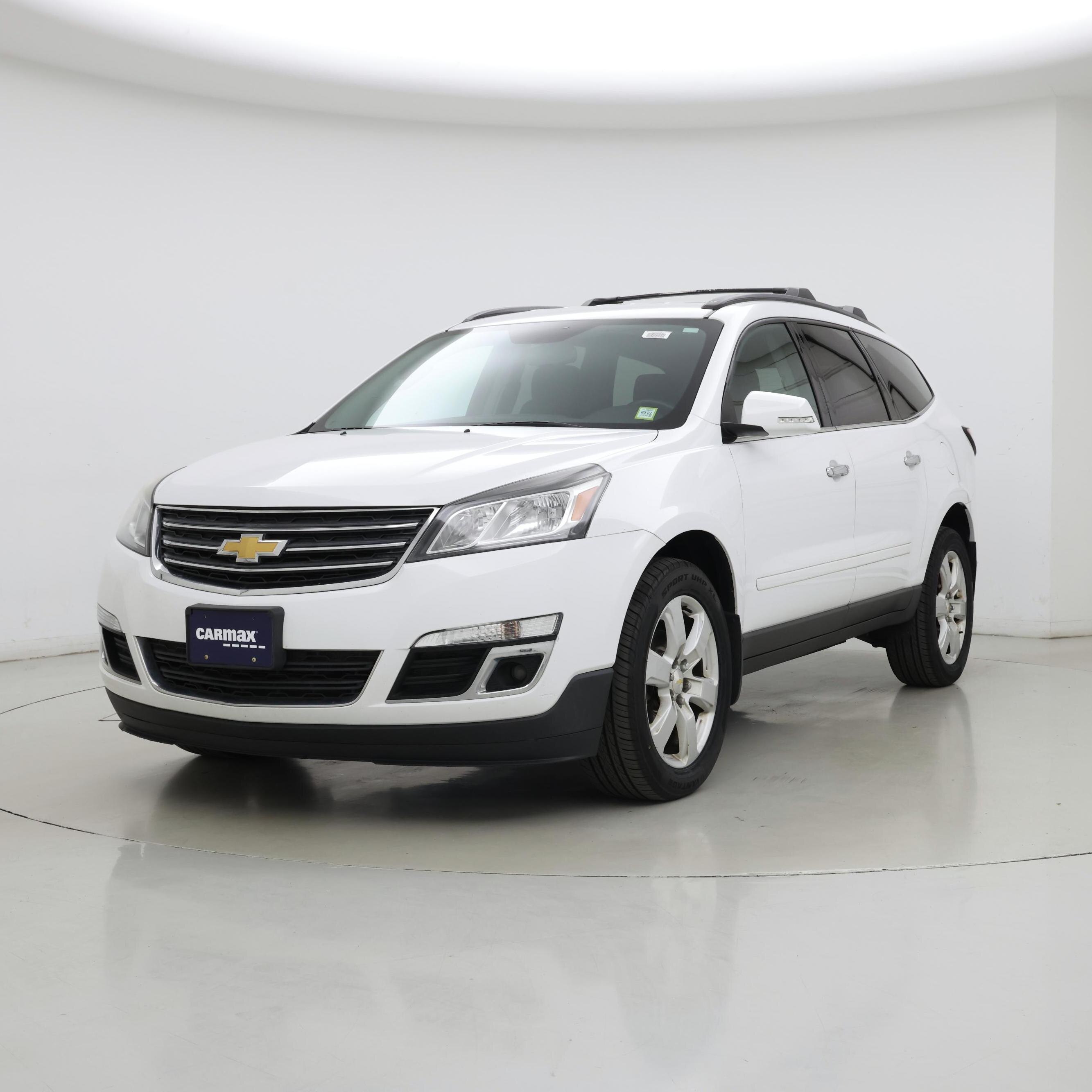 Thumbnail: 2017 Chevrolet Traverse - 4