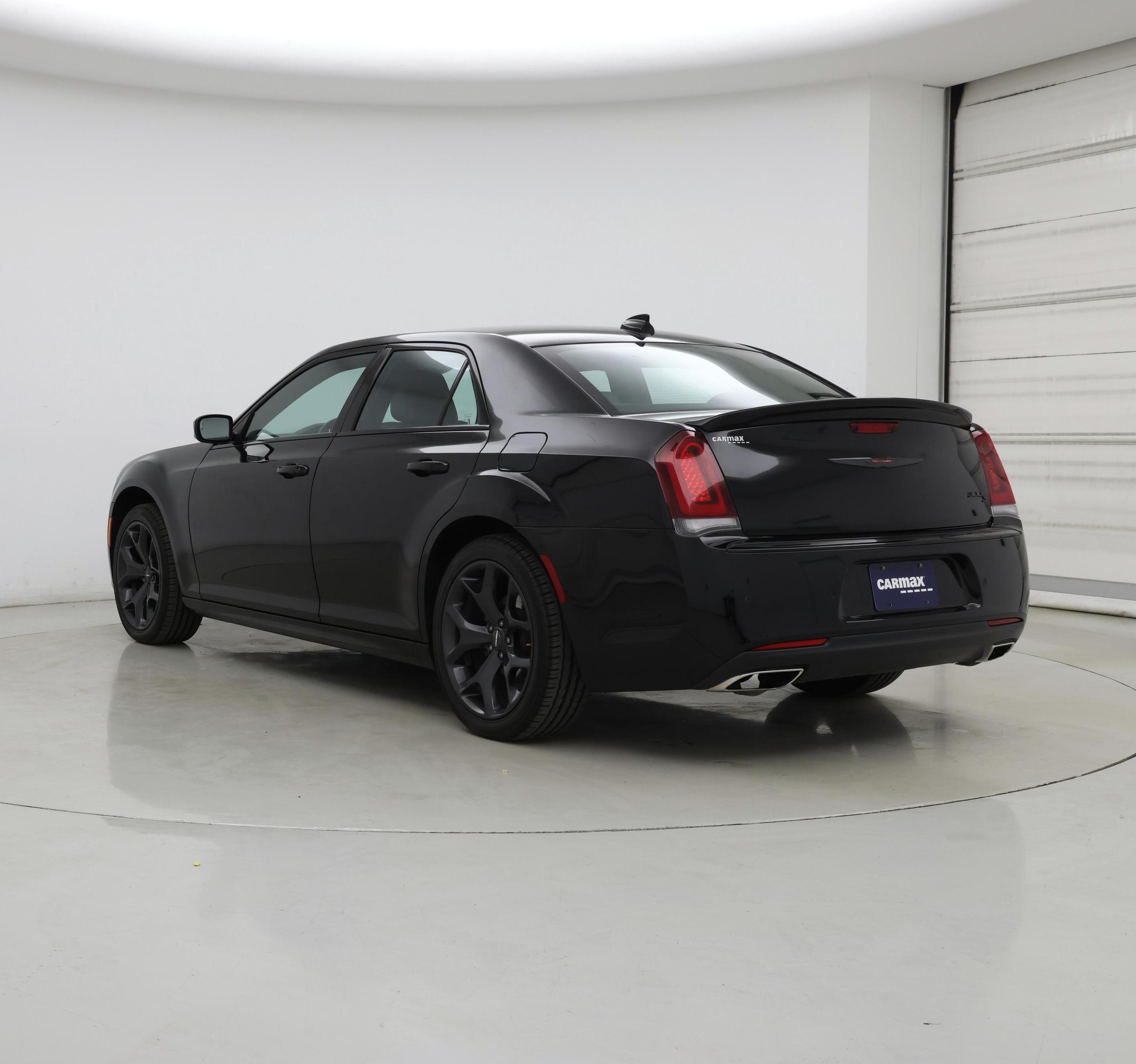 Thumbnail: 2021 Chrysler 300 - 2