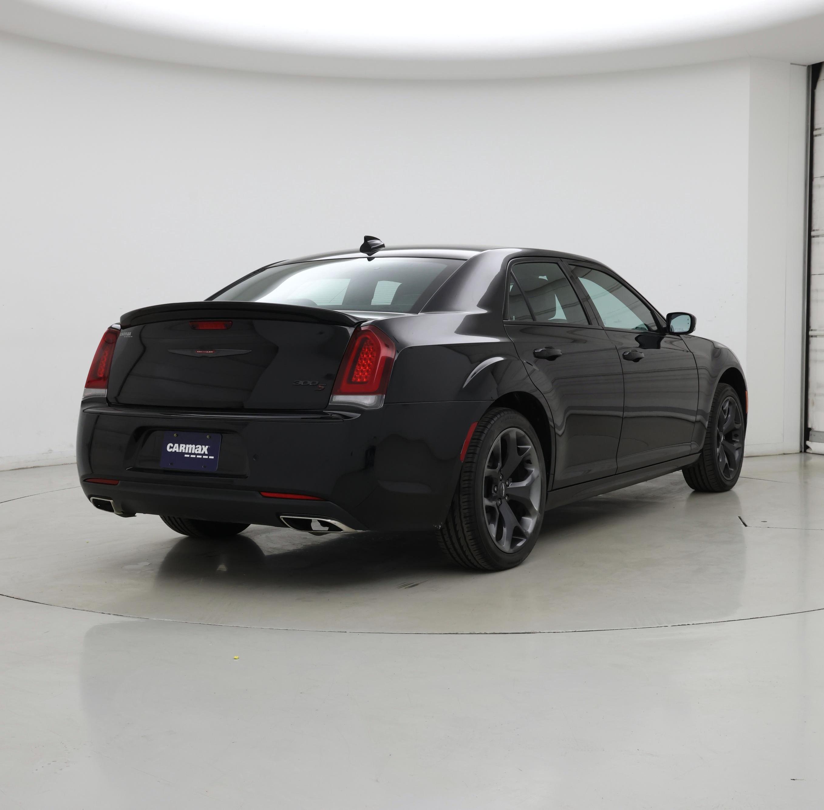 Thumbnail: 2021 Chrysler 300 - 8