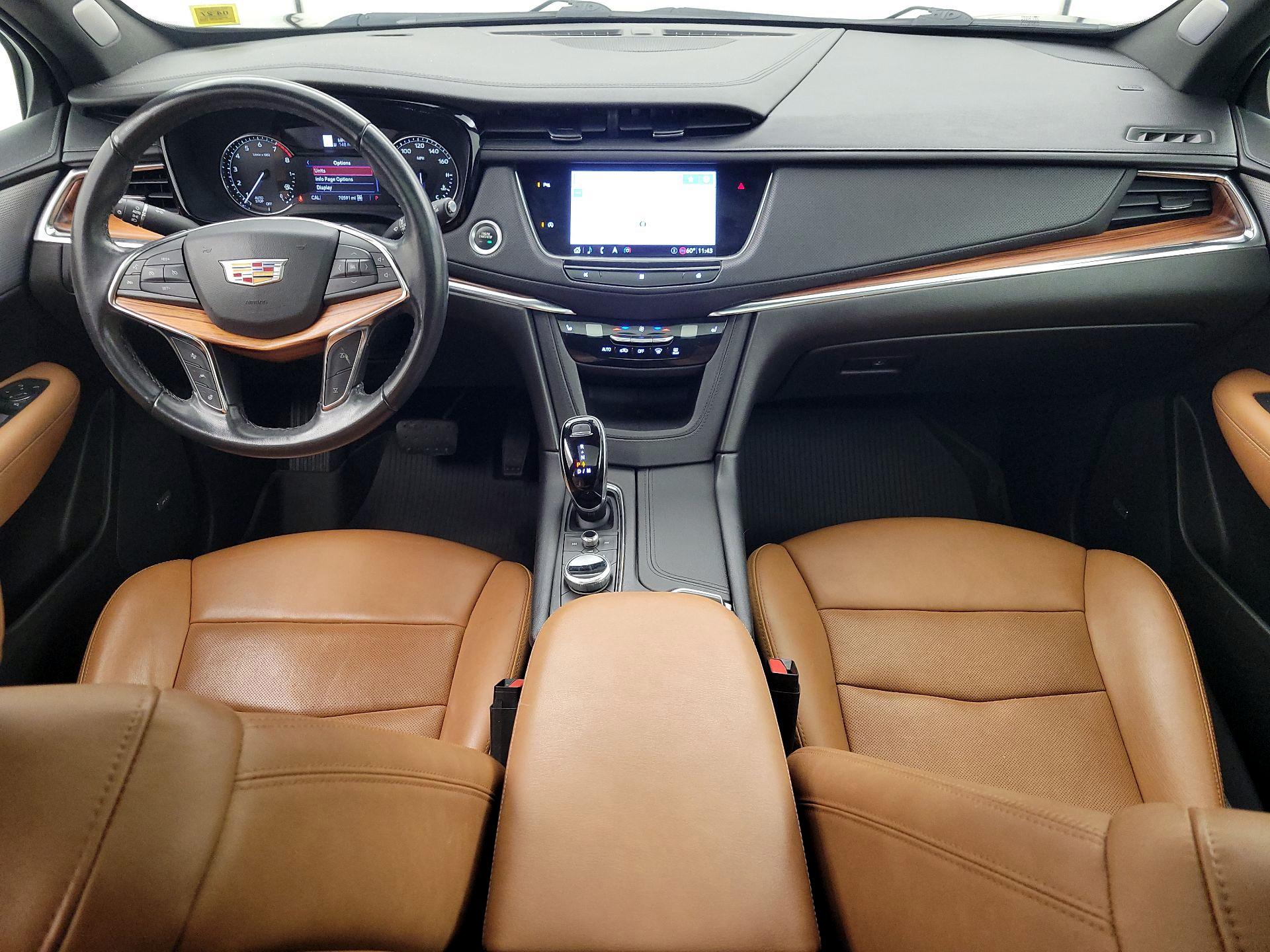 Thumbnail: 2020 Cadillac XT5 - 9