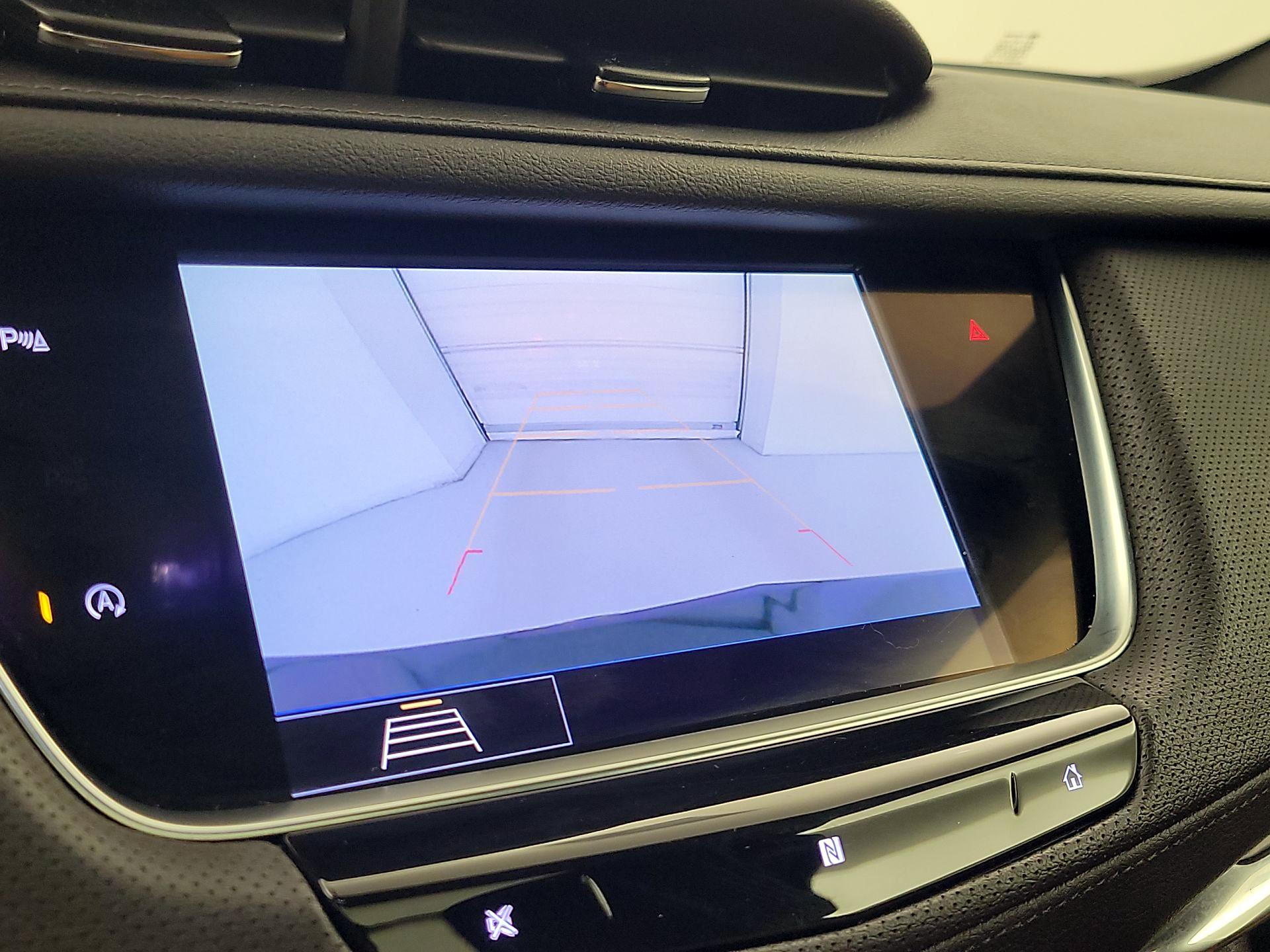 Thumbnail: 2020 Cadillac XT5 - 15