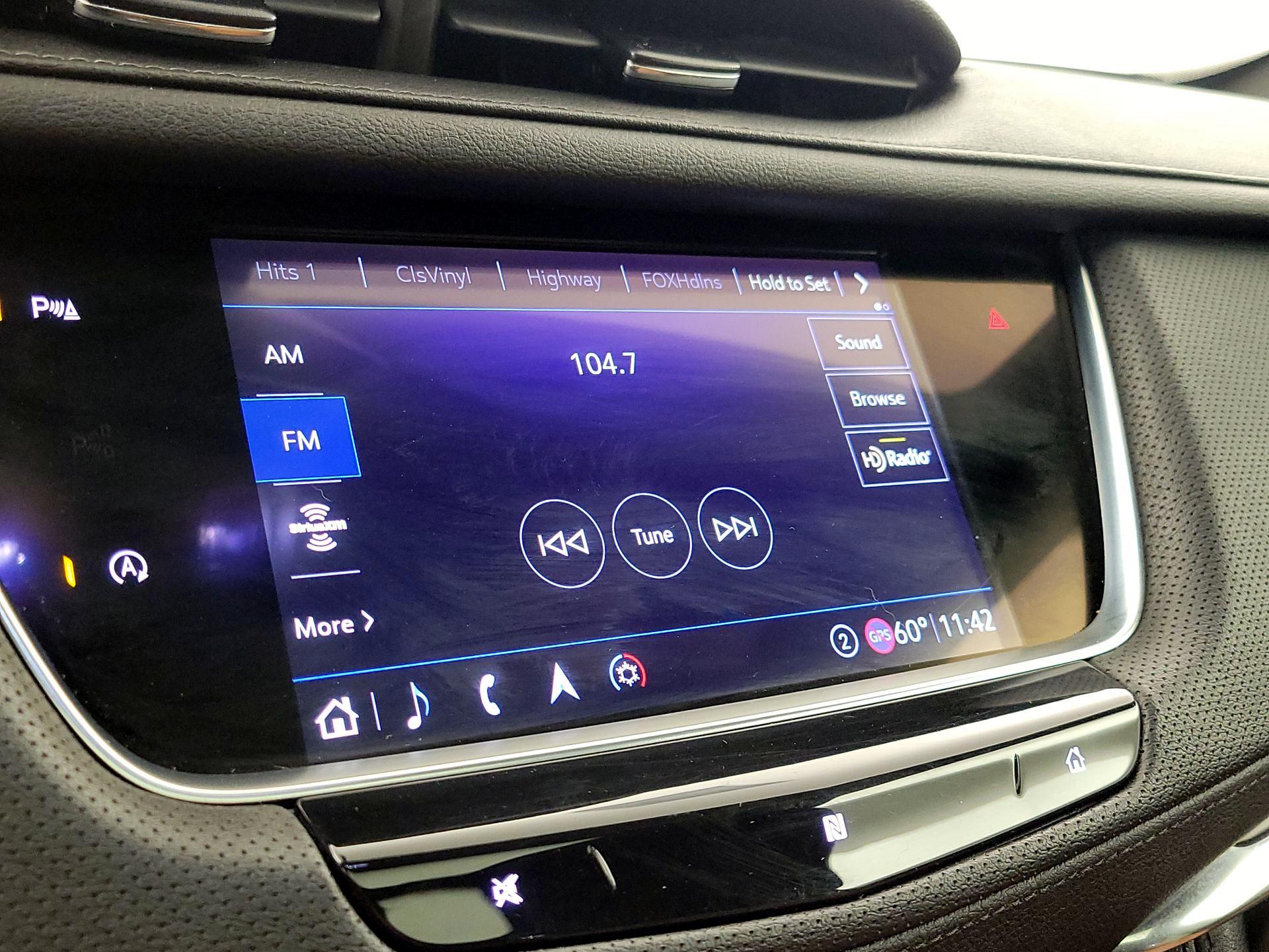 Thumbnail: 2020 Cadillac XT5 - 16