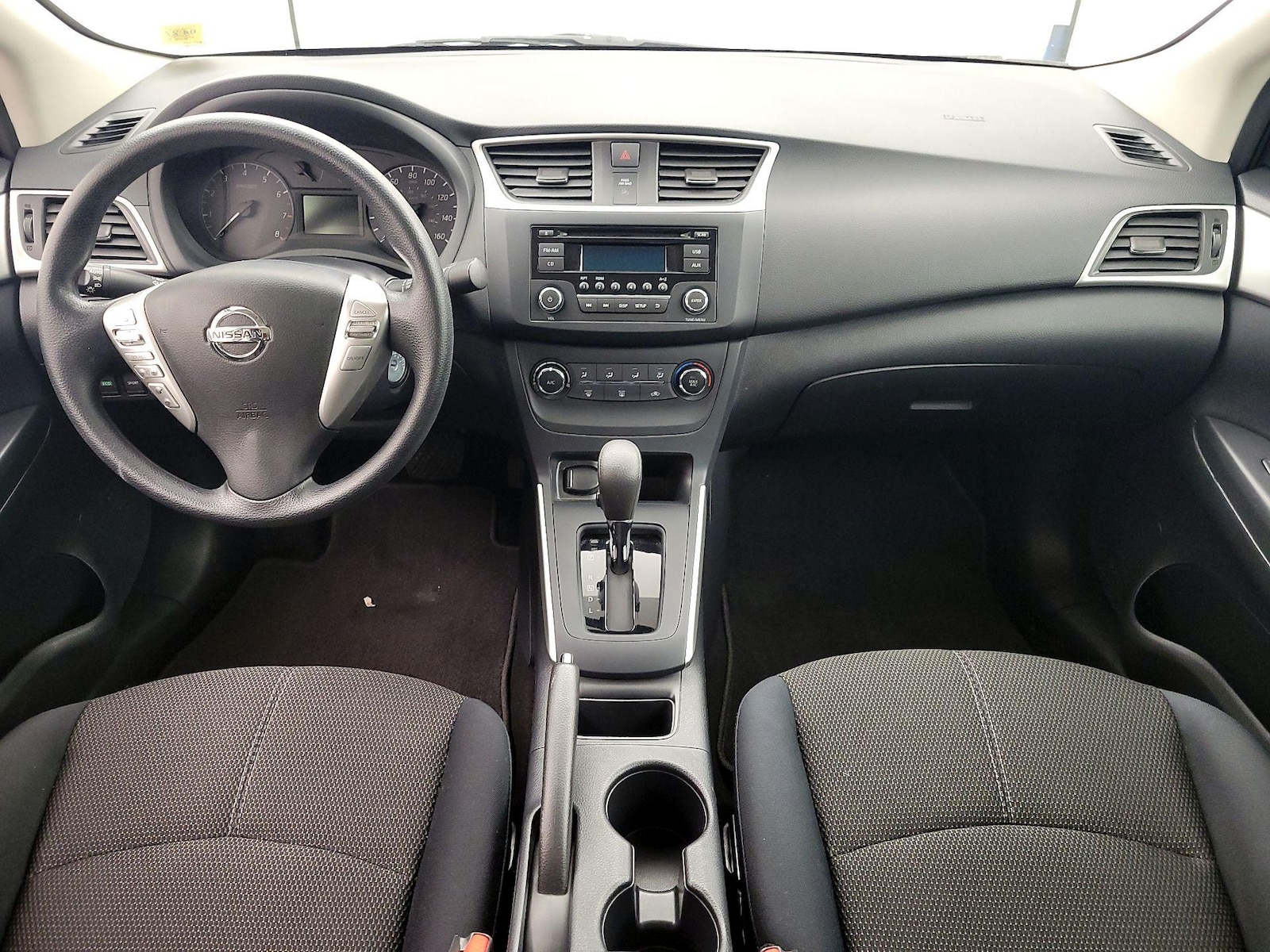 2017 Nissan Sentra S - Photo 10