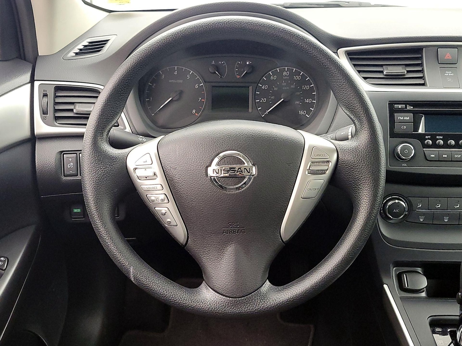 2017 Nissan Sentra S - Photo 11