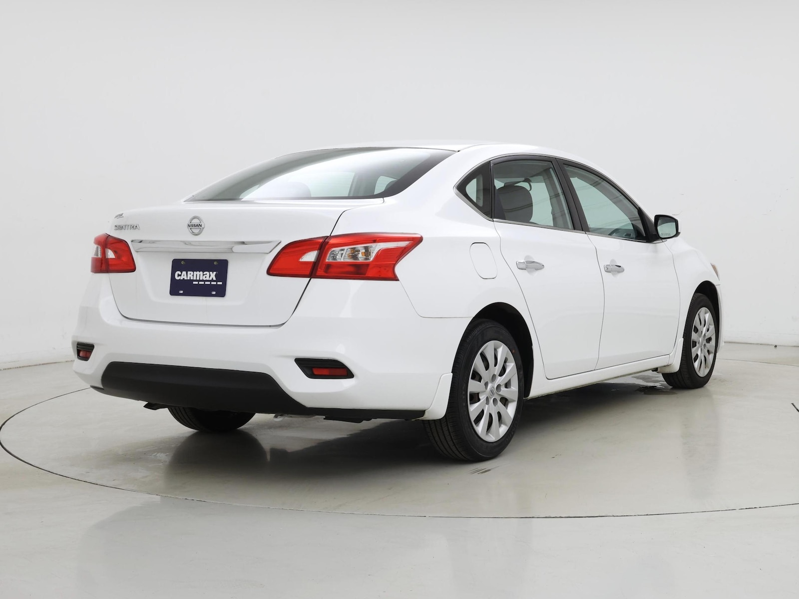 2017 Nissan Sentra S - Photo 9