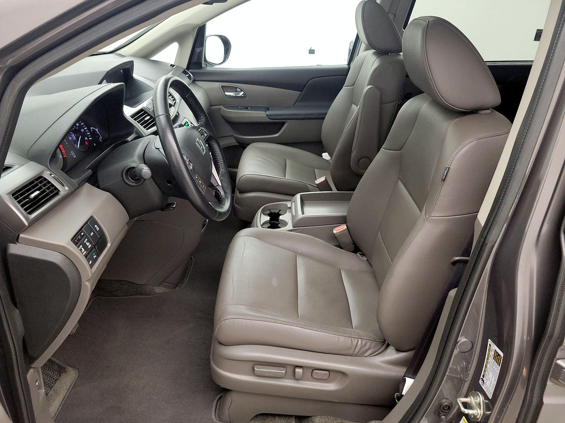 Thumbnail: 2016 Honda Odyssey - 11