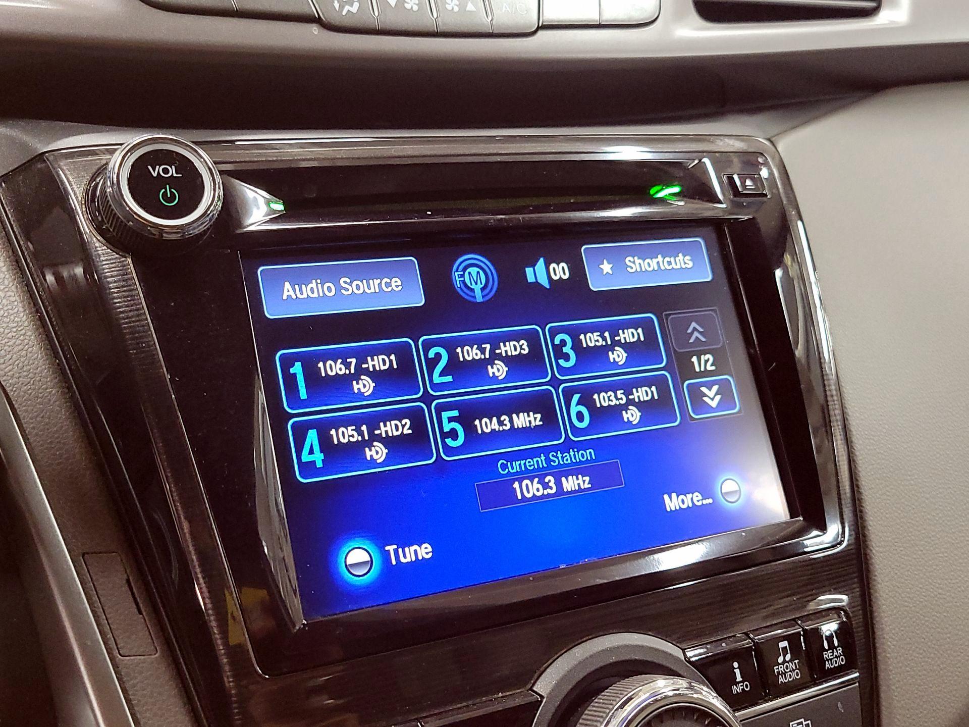 Thumbnail: 2016 Honda Odyssey - 16