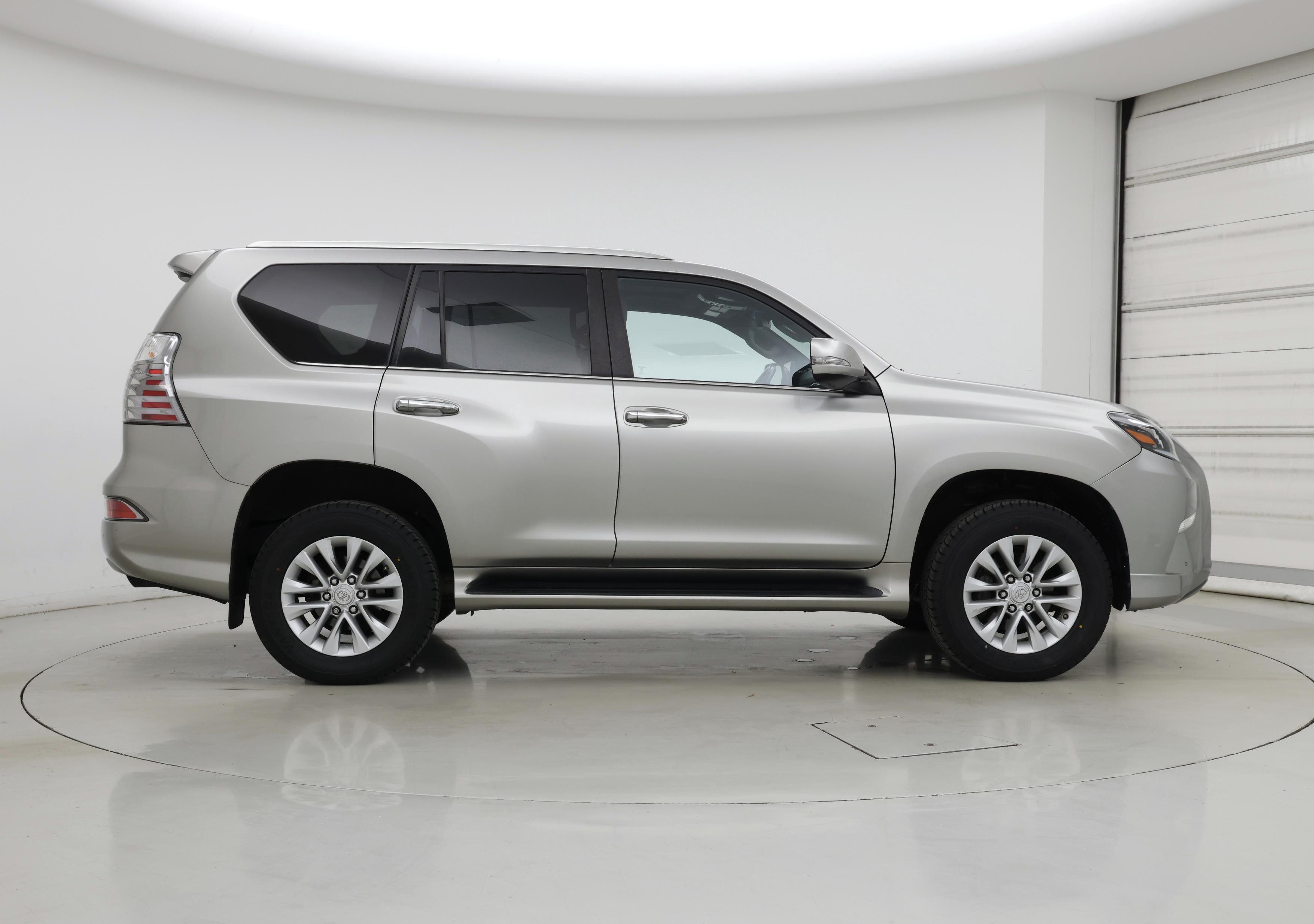 Thumbnail: 2022 Lexus GX - 7