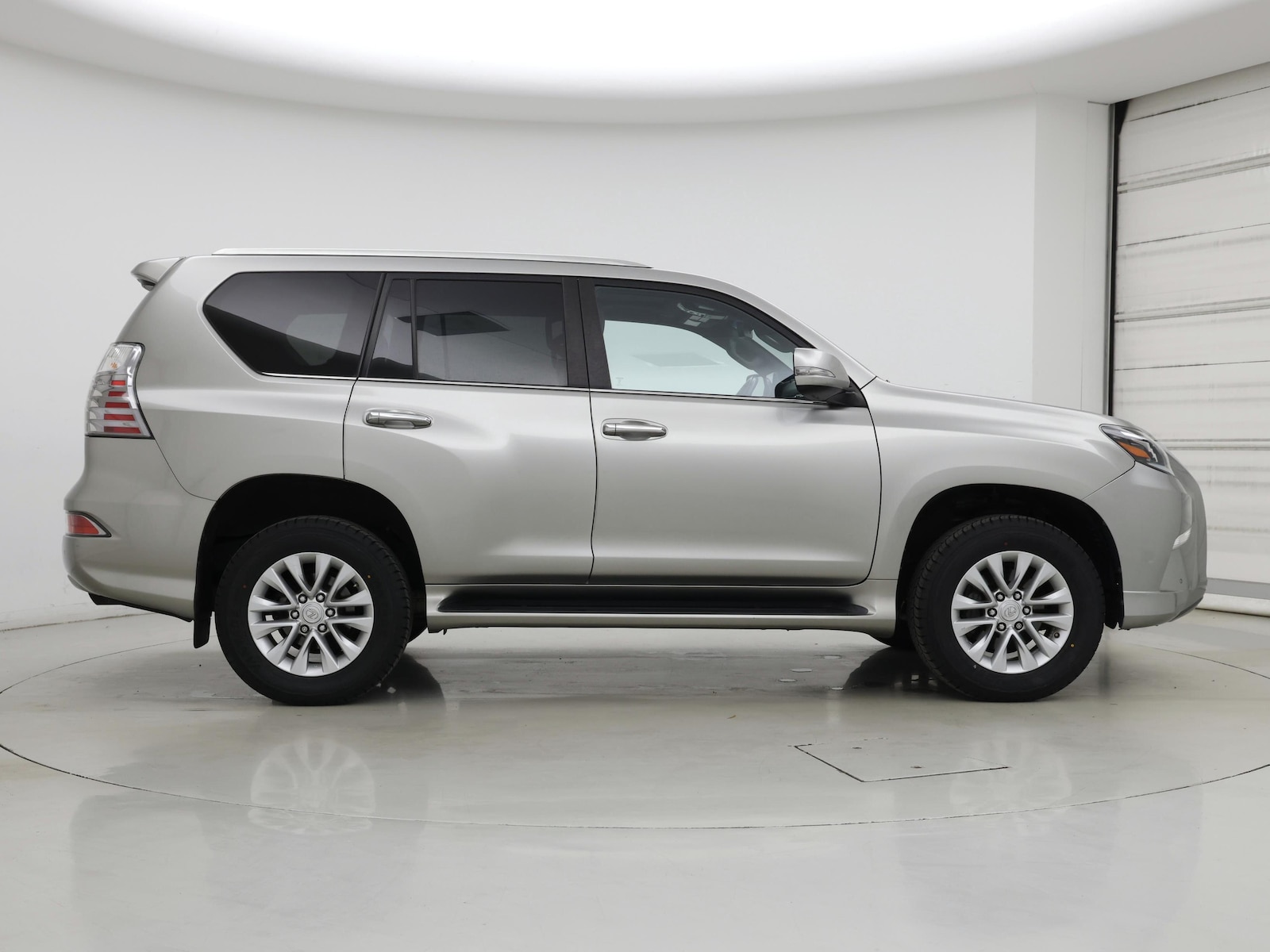 2022 Lexus GX Base - Photo 8