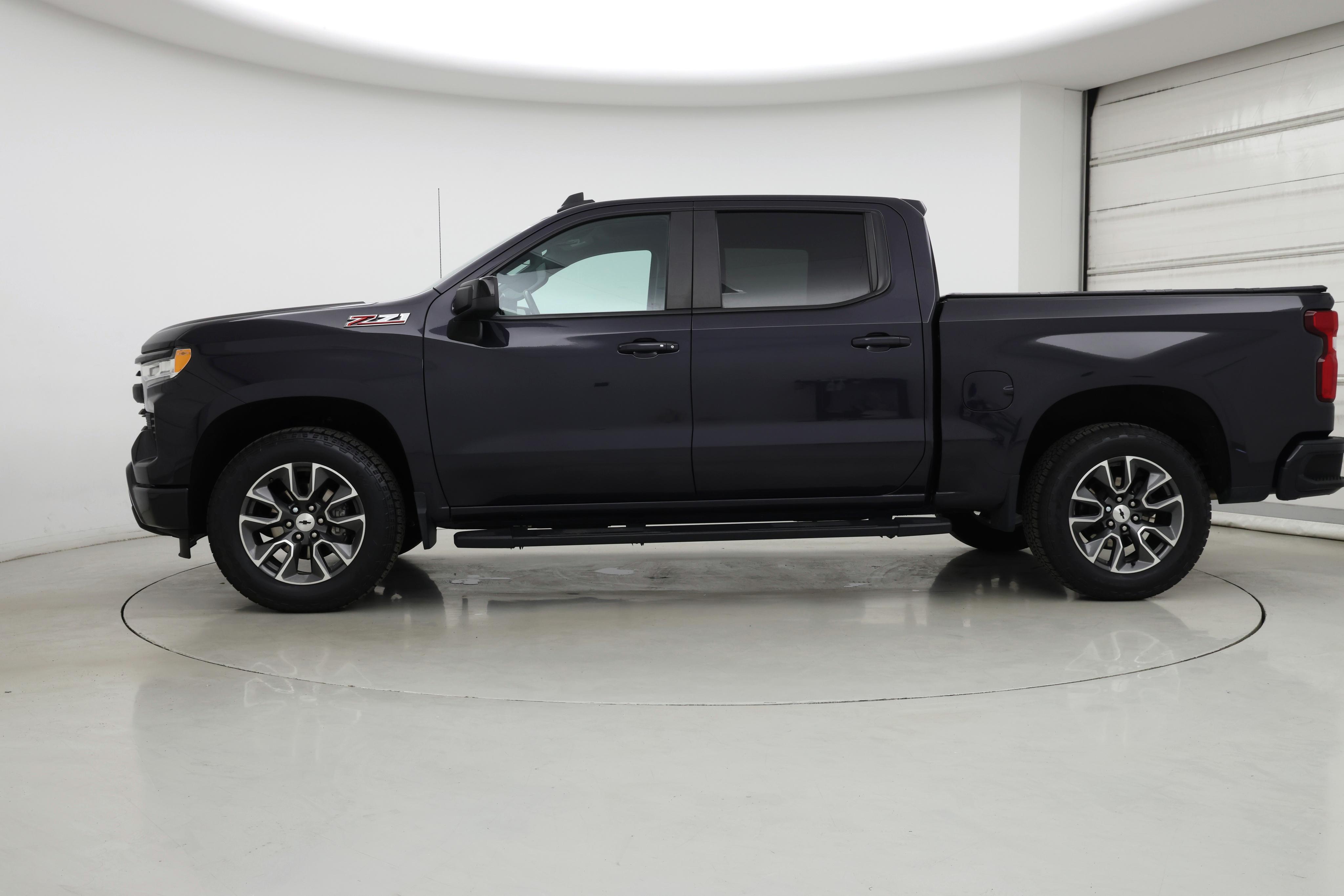 Thumbnail: 2022 Chevrolet Silverado 1500 - 3
