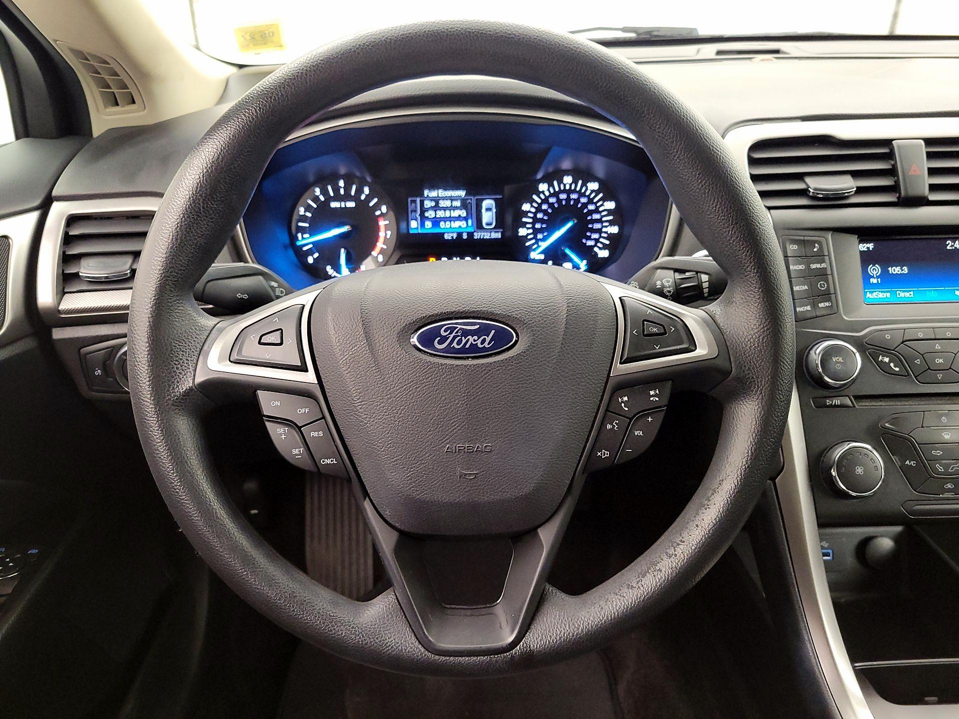 Thumbnail: 2017 Ford Fusion - 10