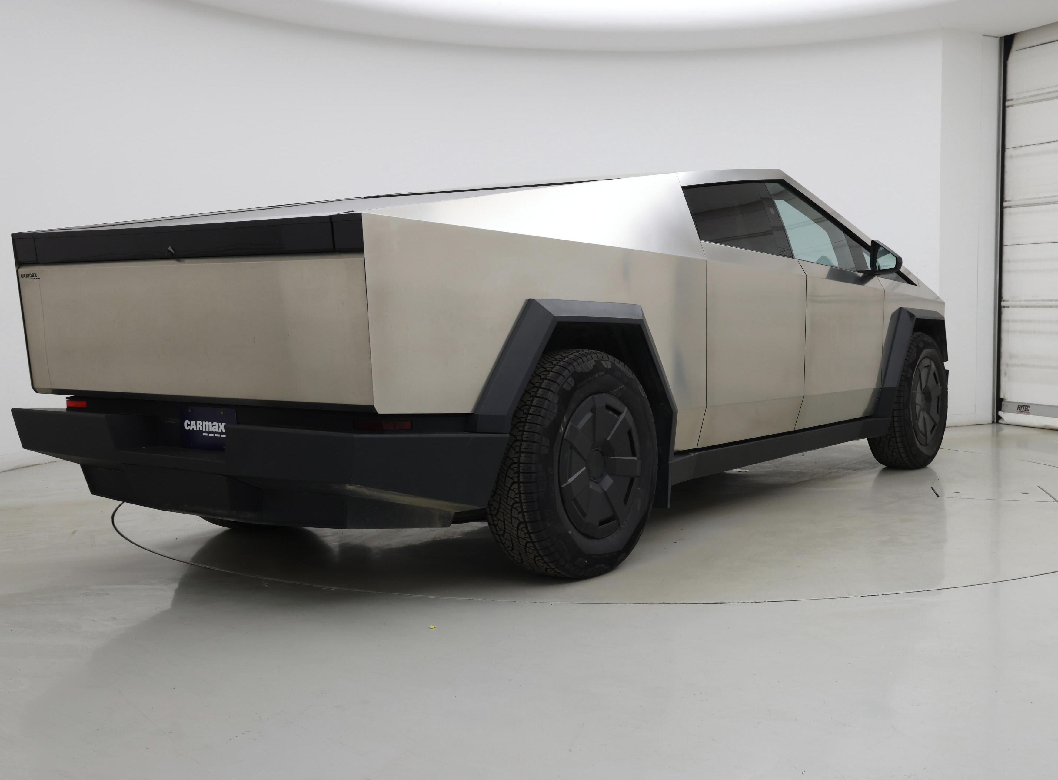 Thumbnail: 2024 Tesla Cybertruck - 8