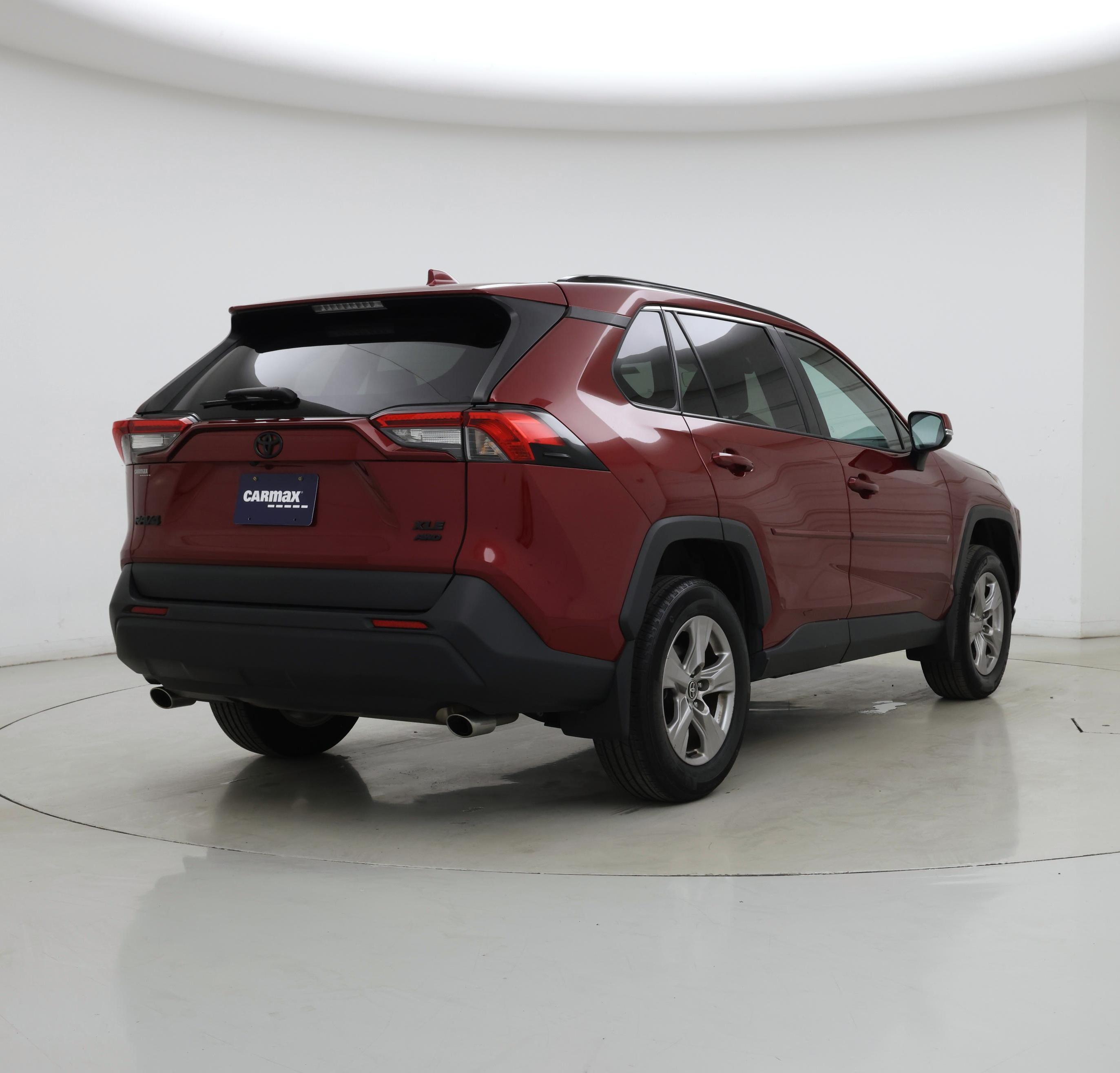 Thumbnail: 2022 Toyota RAV4 - 8