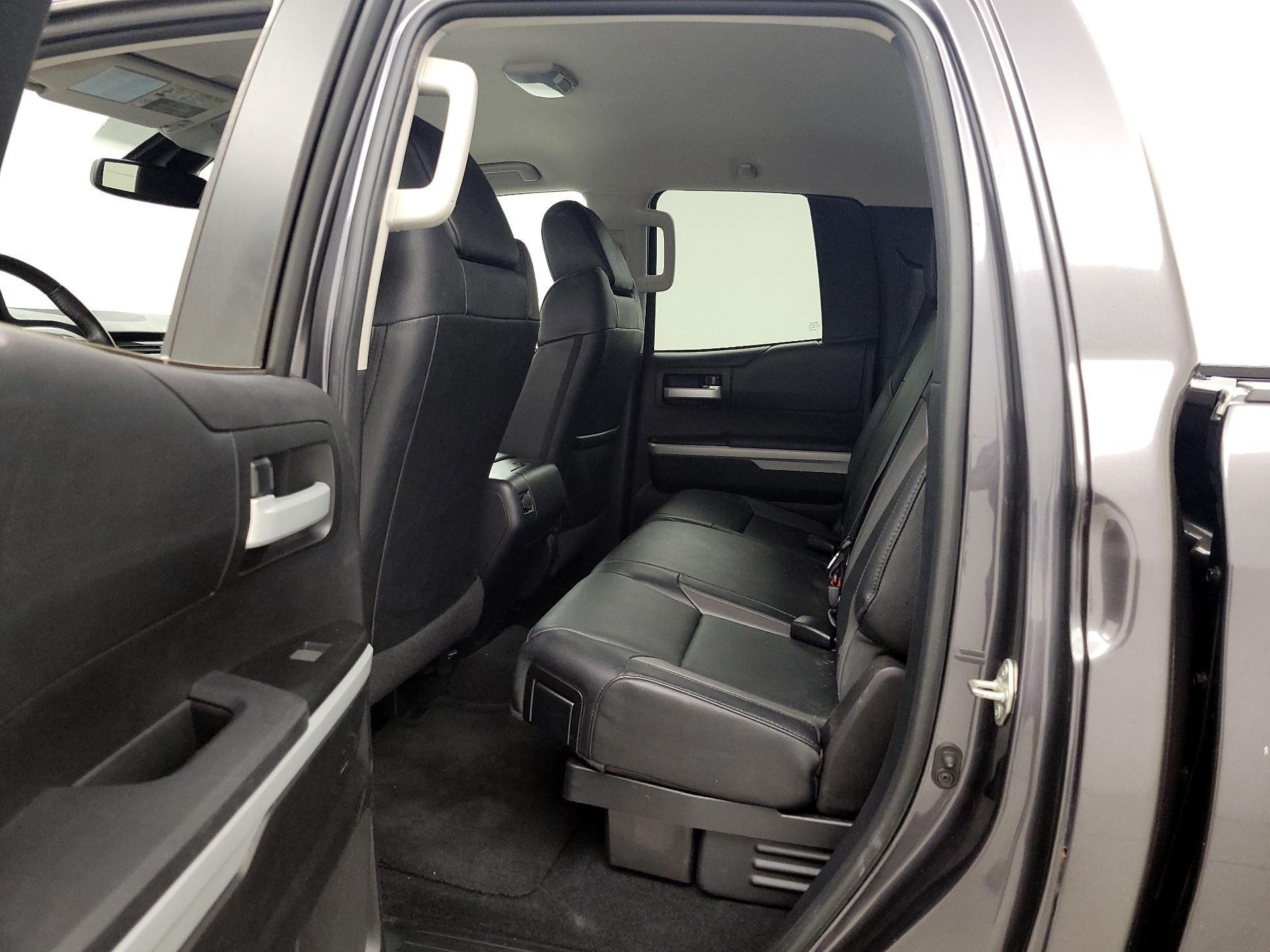 Thumbnail: 2018 Toyota Tundra - 20