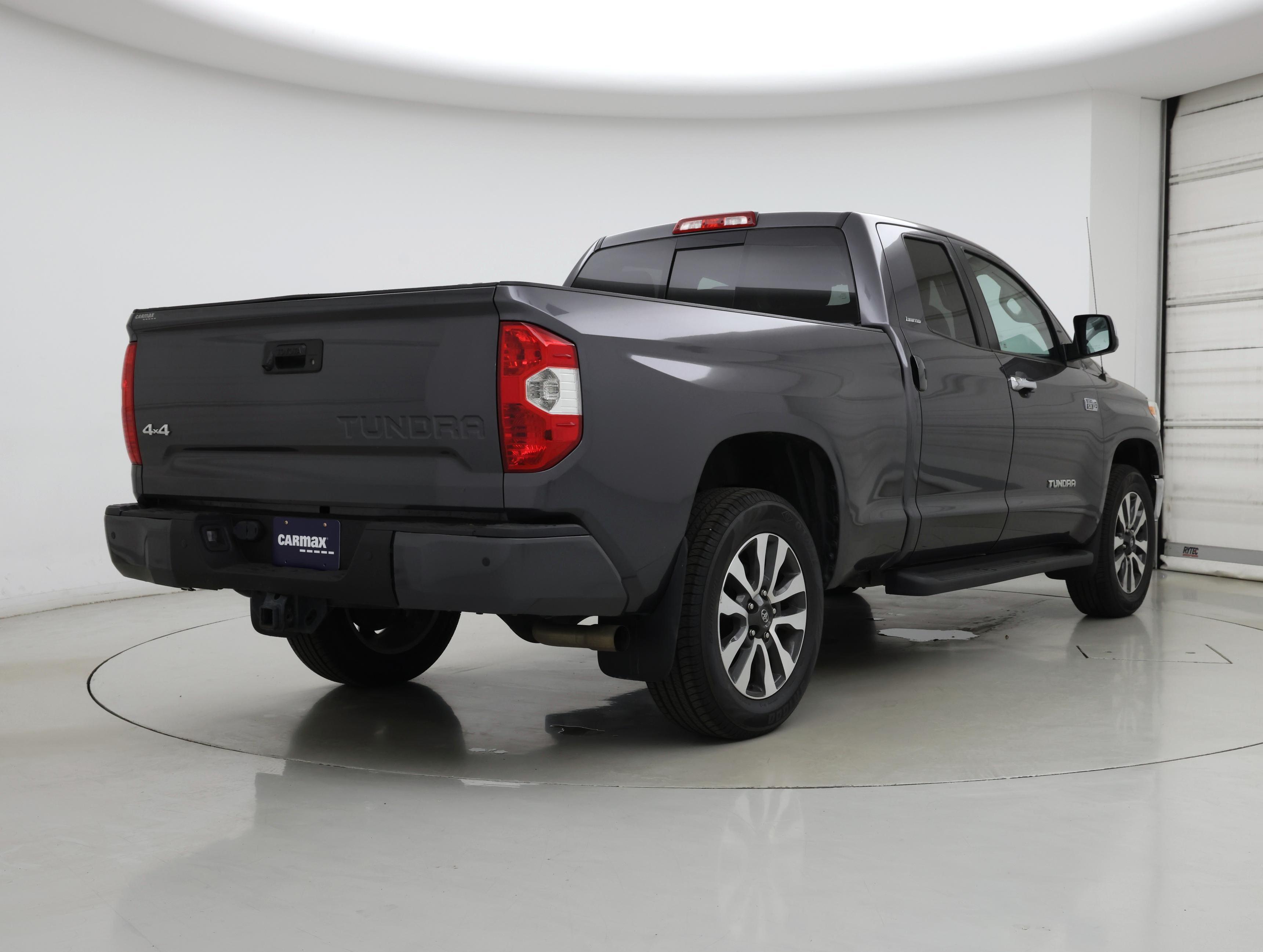 Thumbnail: 2018 Toyota Tundra - 8