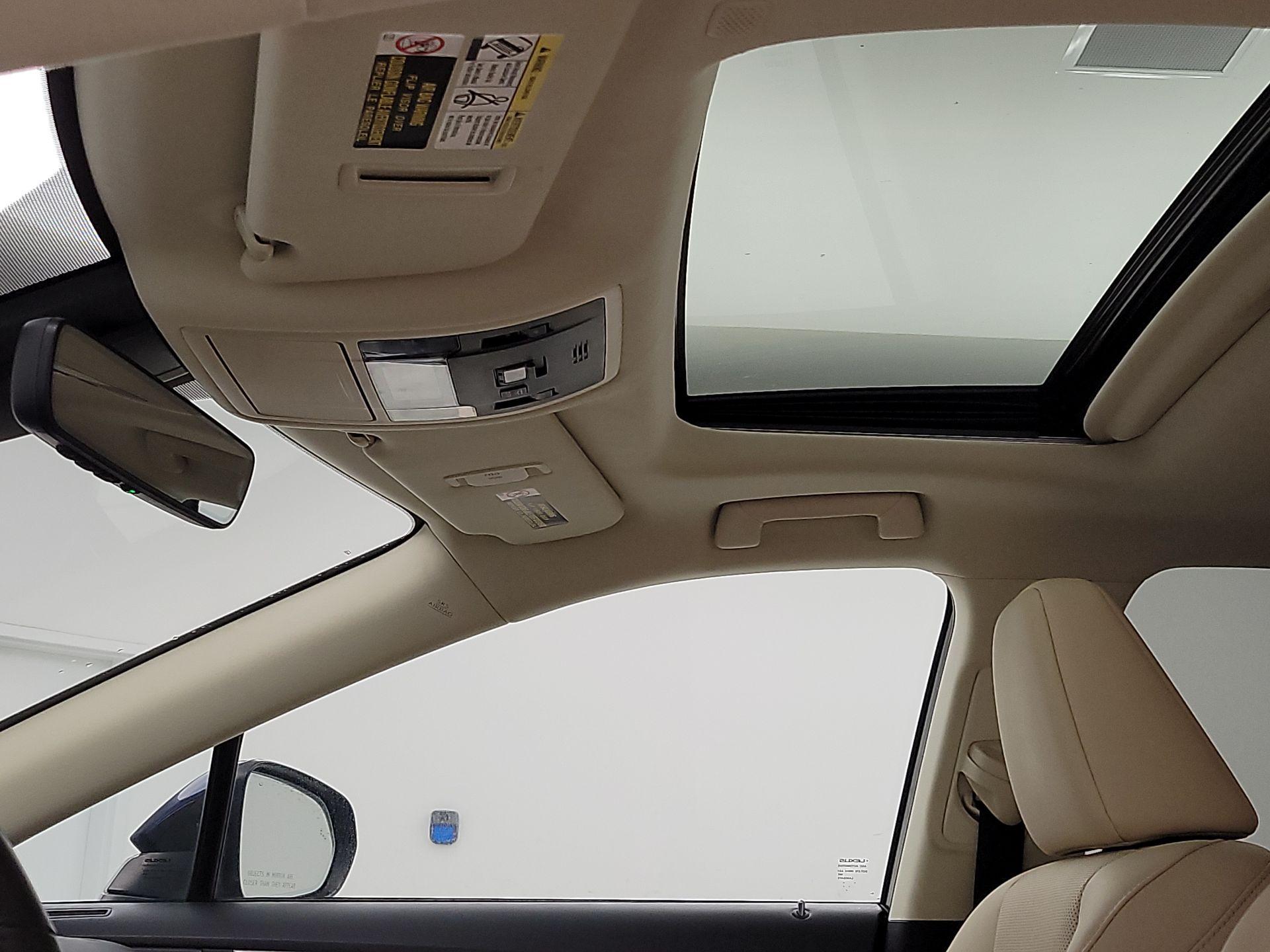 Thumbnail: 2021 Lexus RX - 20