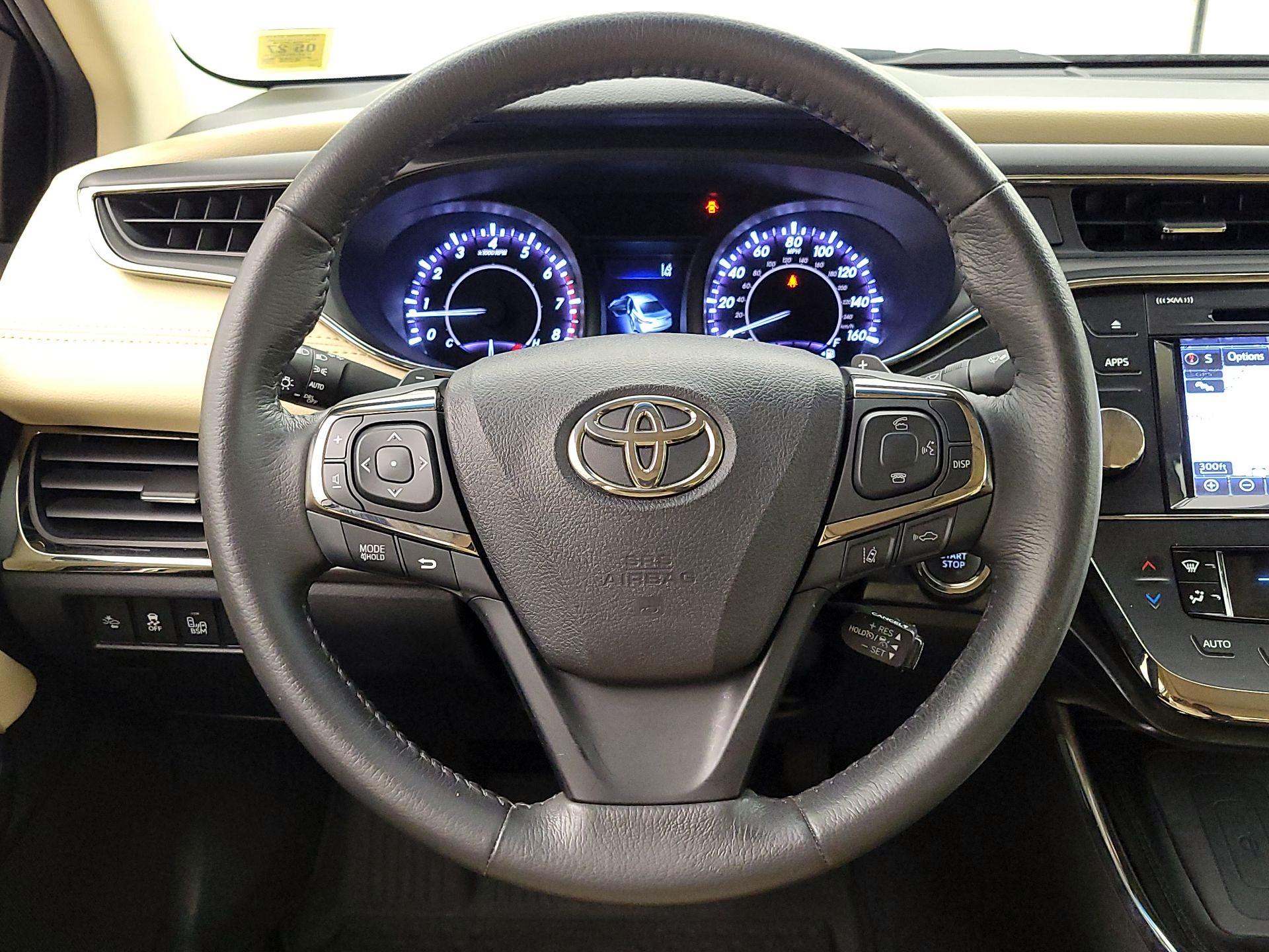Thumbnail: 2018 Toyota Avalon - 10