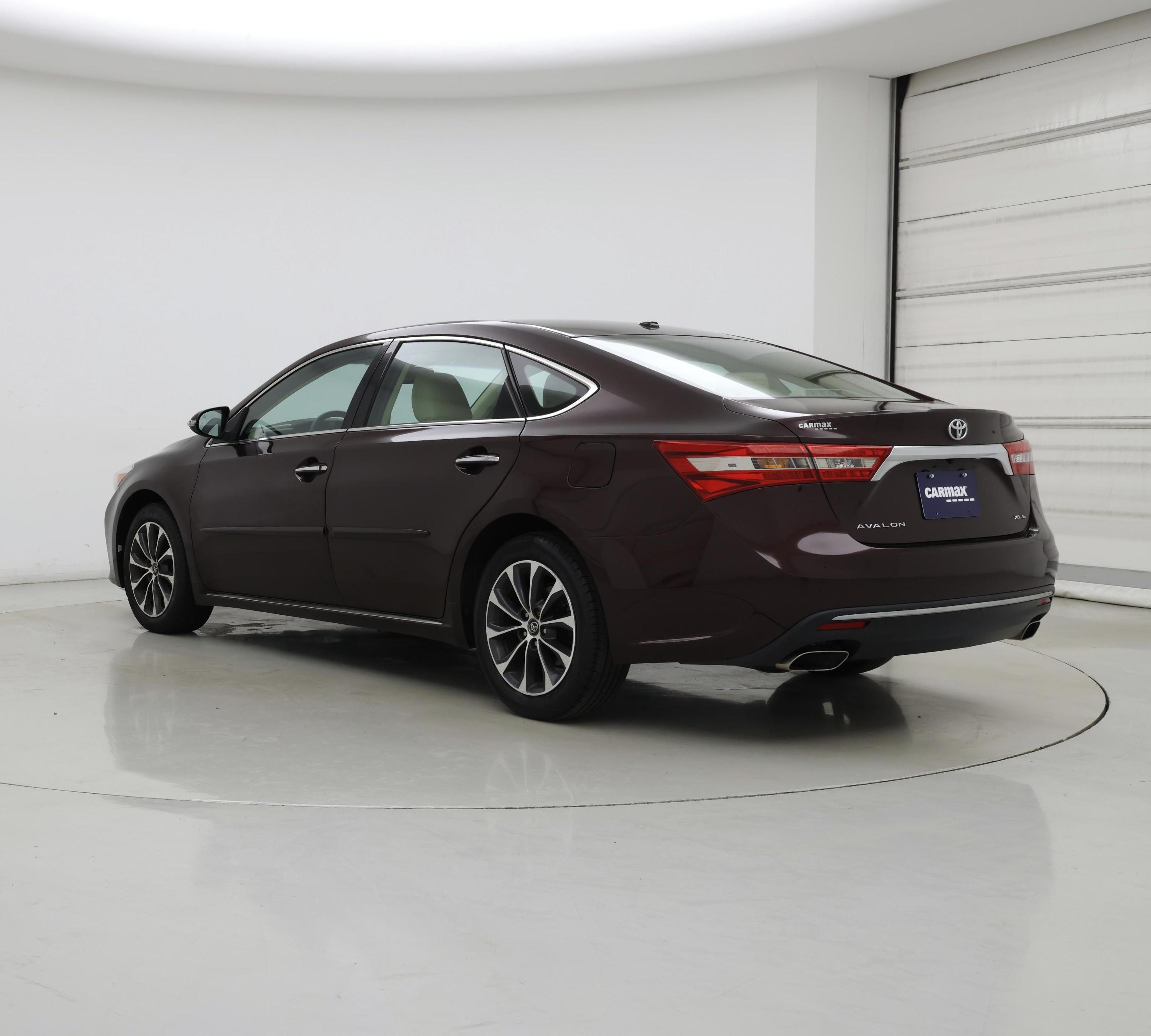 Thumbnail: 2018 Toyota Avalon - 2