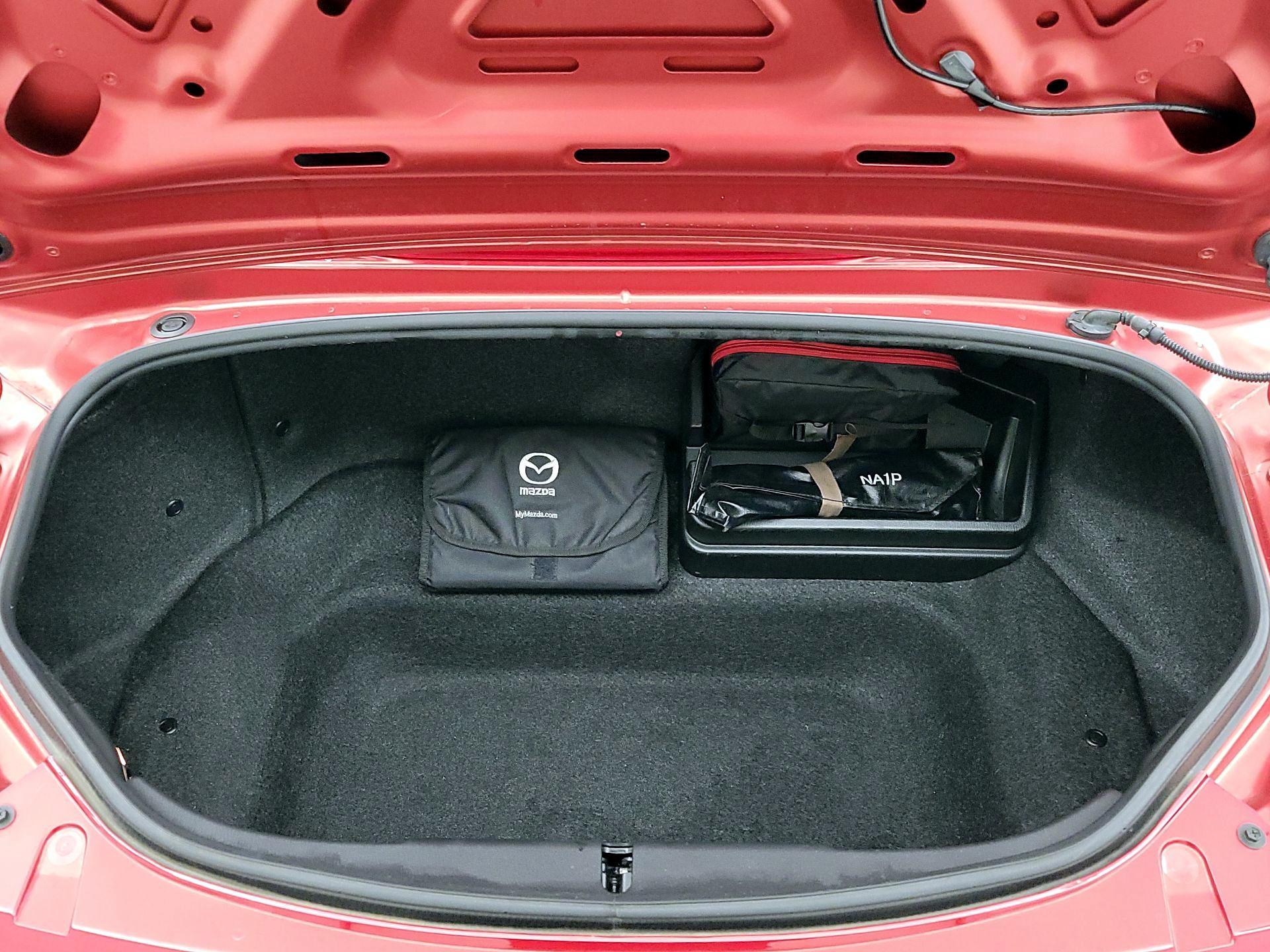 Thumbnail: 2016 Mazda MX-5 Miata - 19