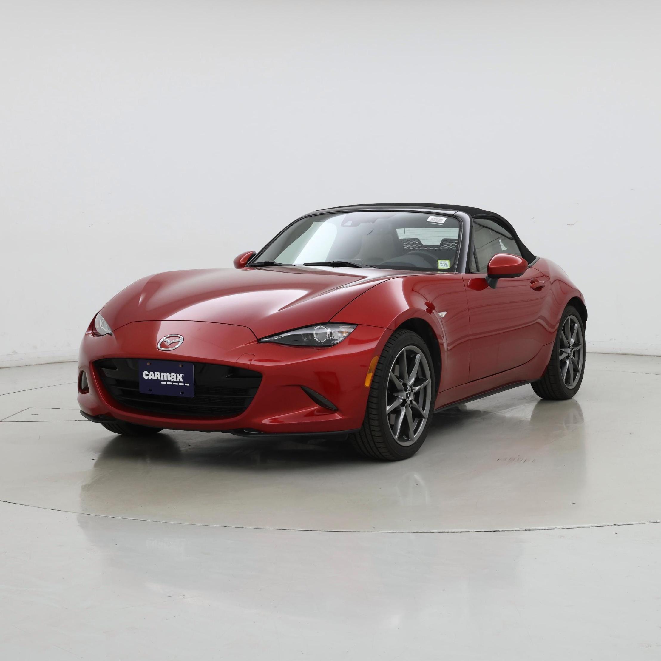 Thumbnail: 2016 Mazda MX-5 Miata - 4