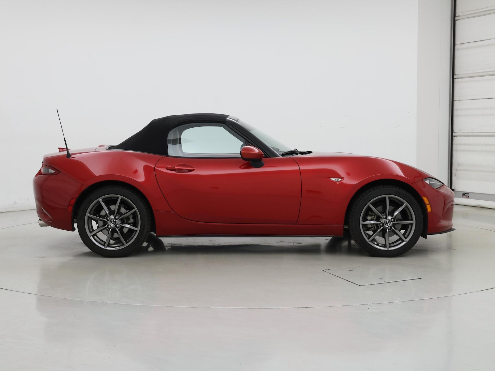 2016 Mazda MX-5 Miata Grand Touring - Photo 8
