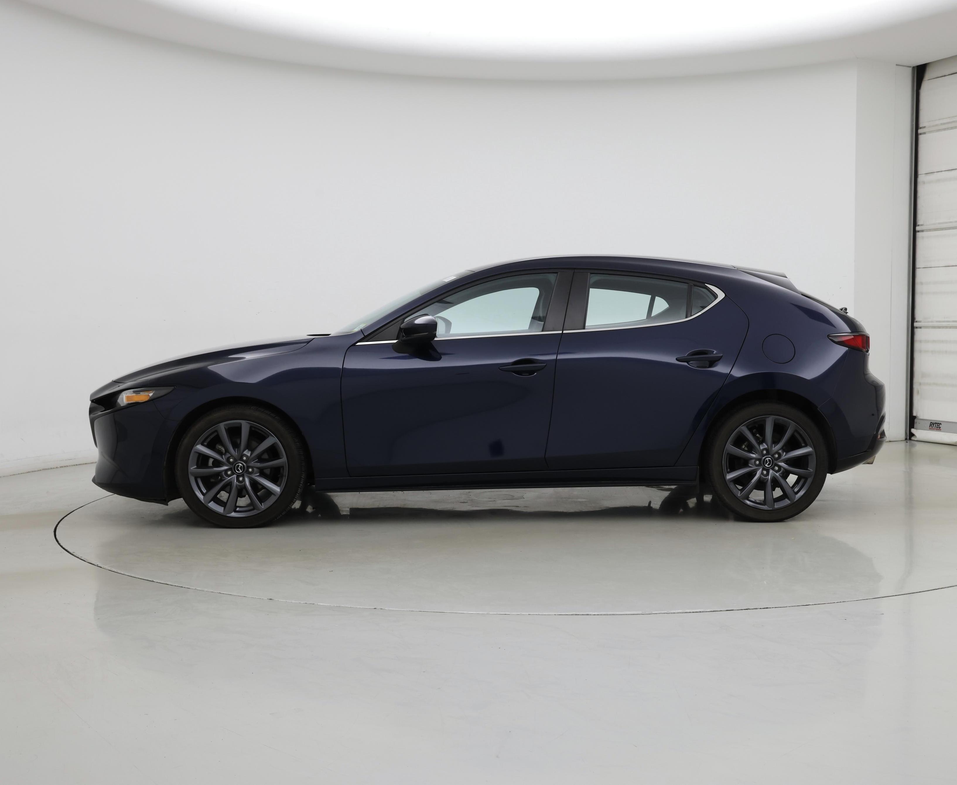 Thumbnail: 2021 Mazda Mazda3 - 3