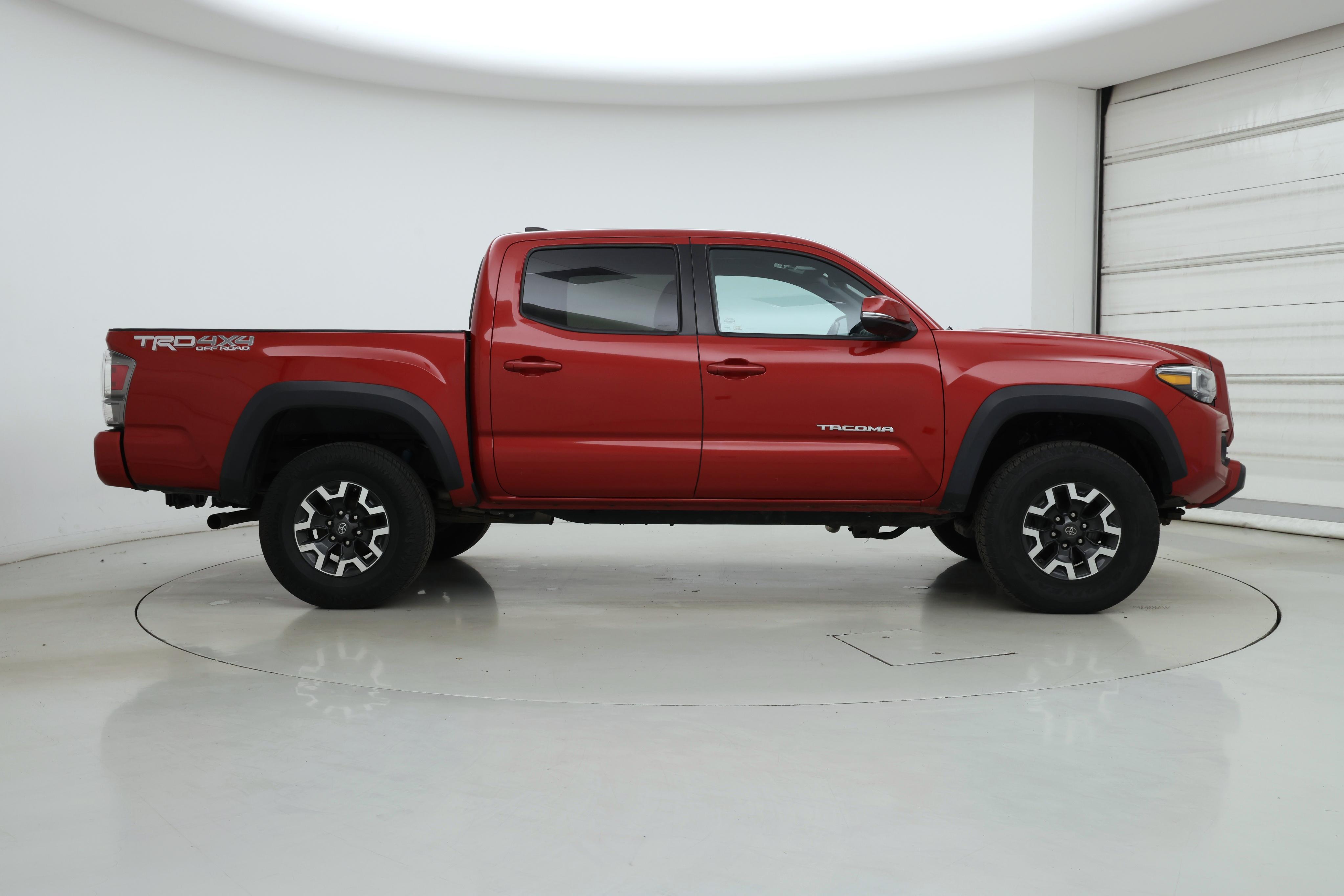 Thumbnail: 2020 Toyota Tacoma - 7